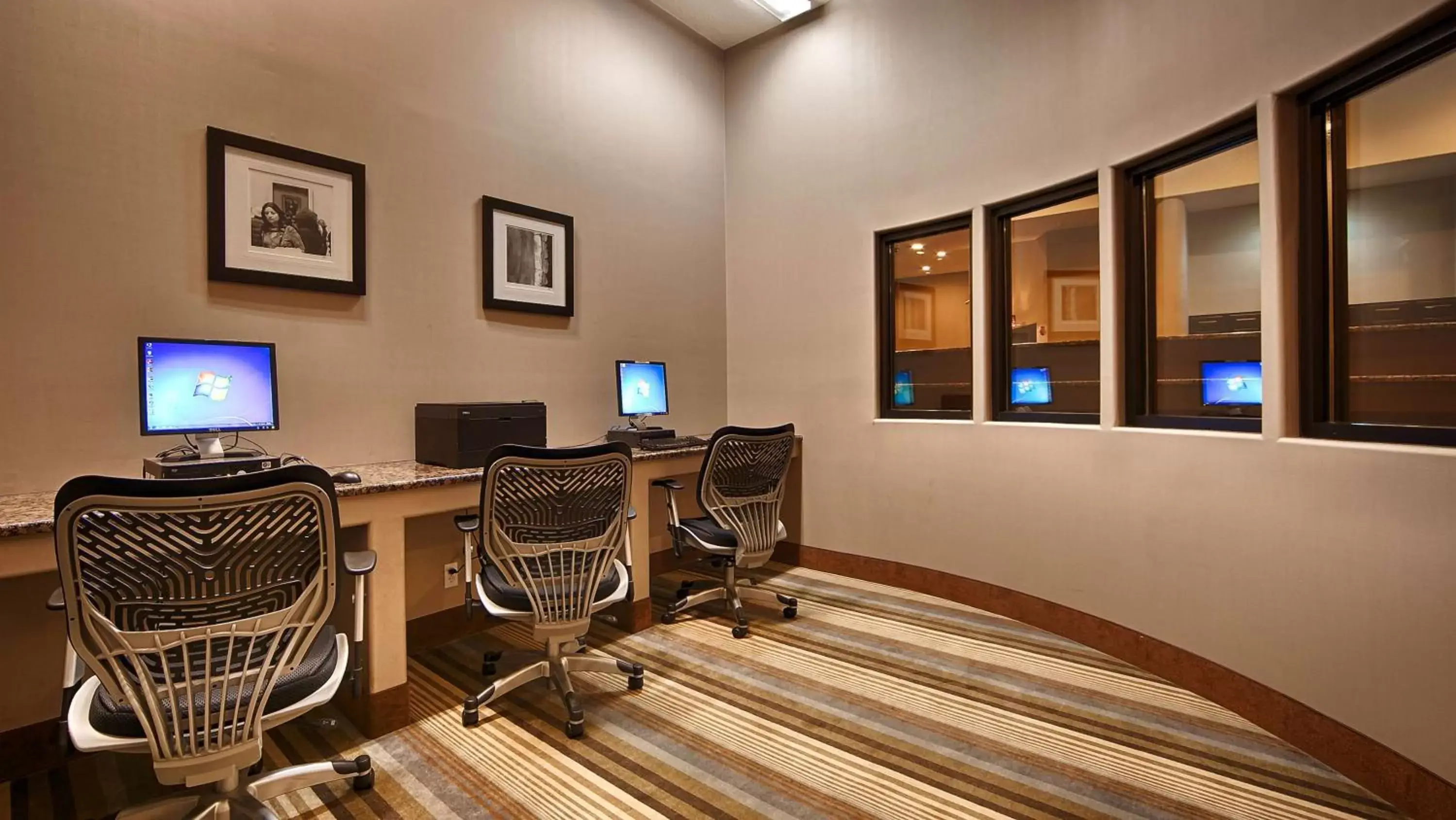 Business facilities in Best Western Plus Lackland Hotel and Suites.