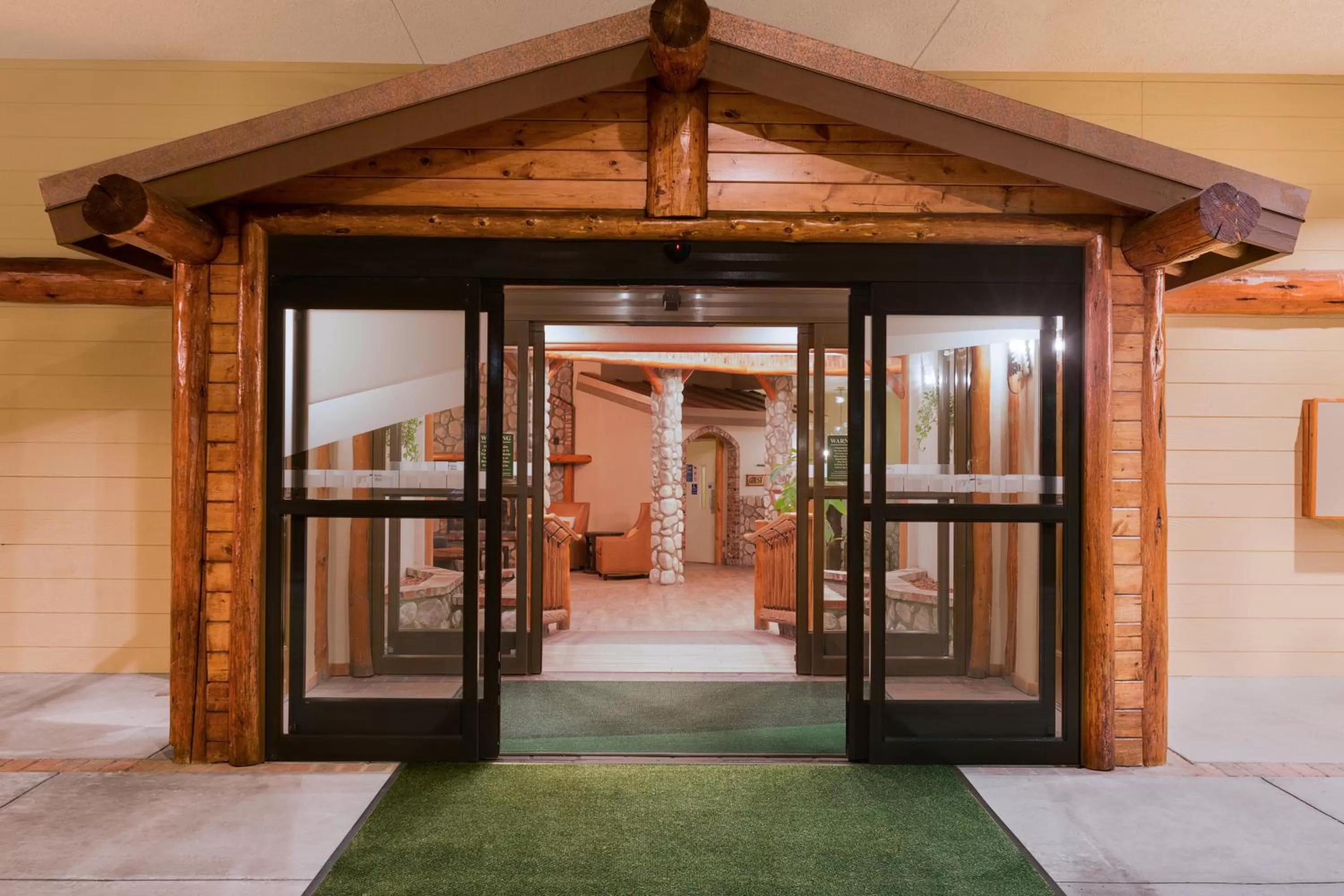 Property building in Holiday Inn Resort The Lodge at Big Bear Lake by IHG