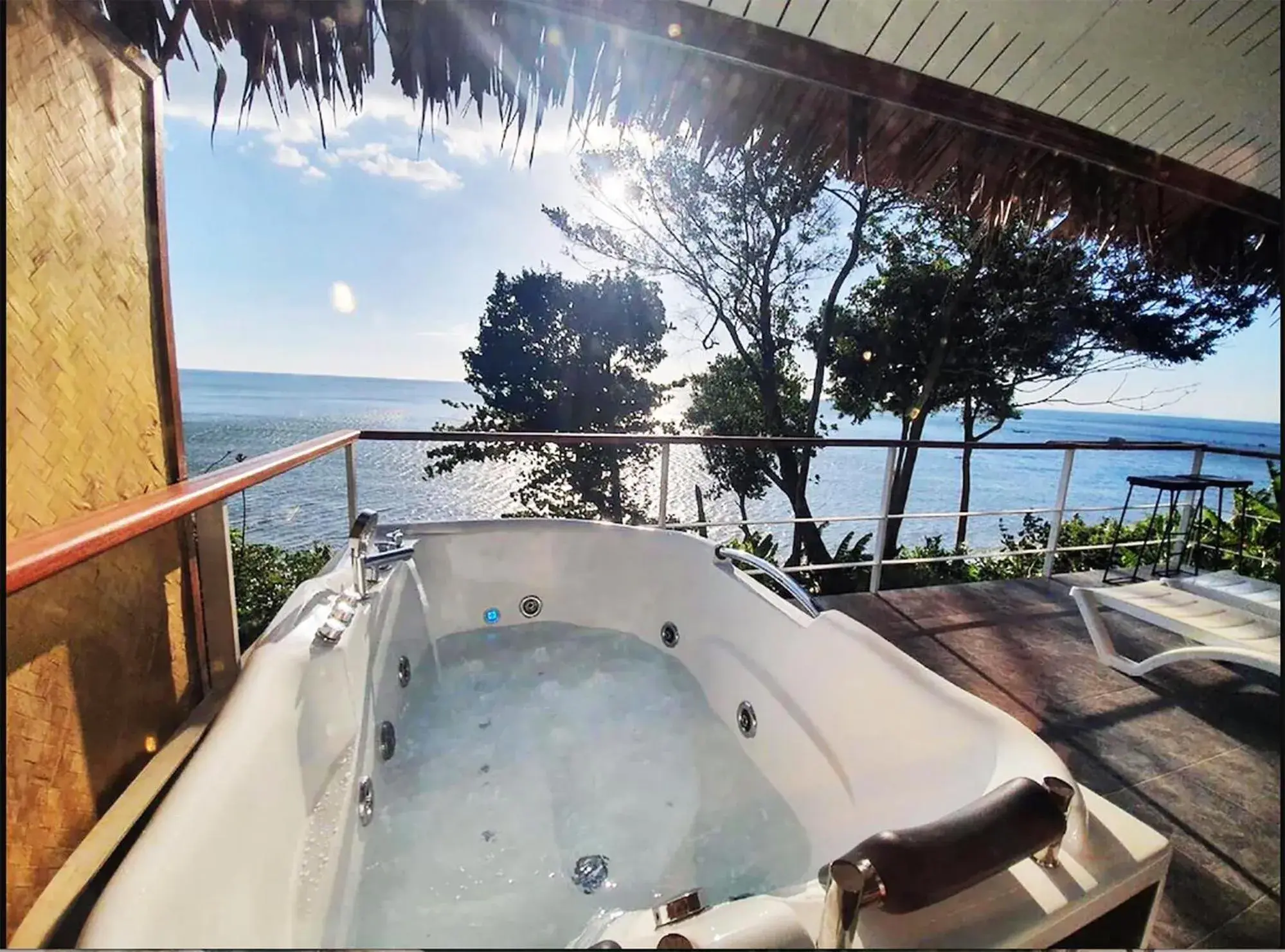 Hot Tub in Koh Jum Resort