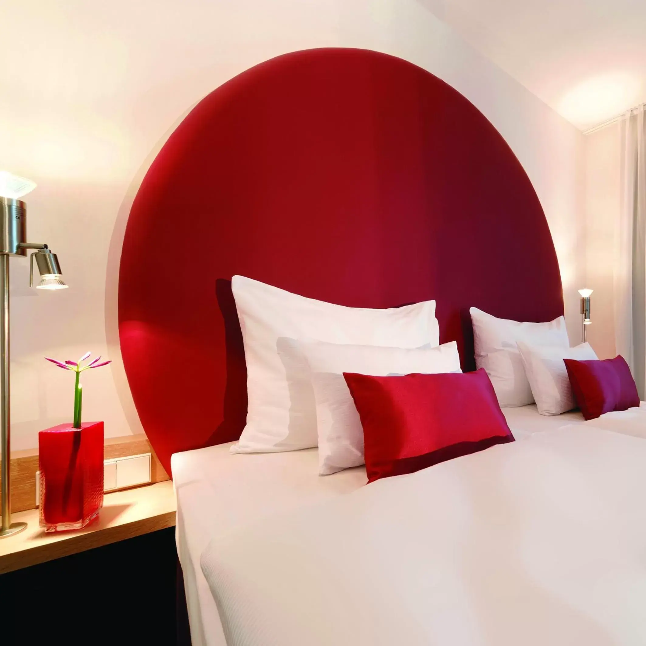 Bed in ARCOTEL Rubin Hamburg