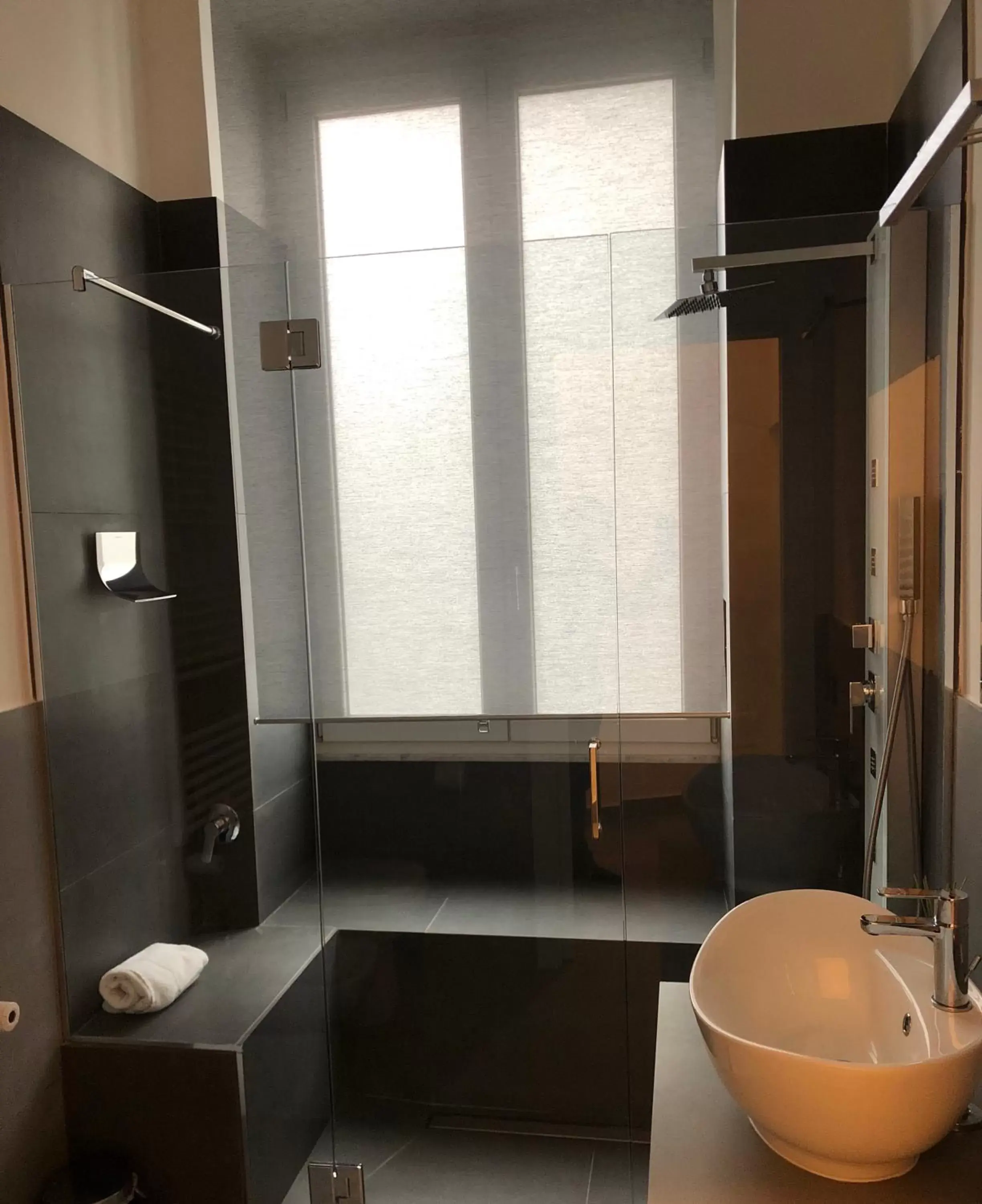 Bathroom in VESUCHARME SUITE Luxury Room