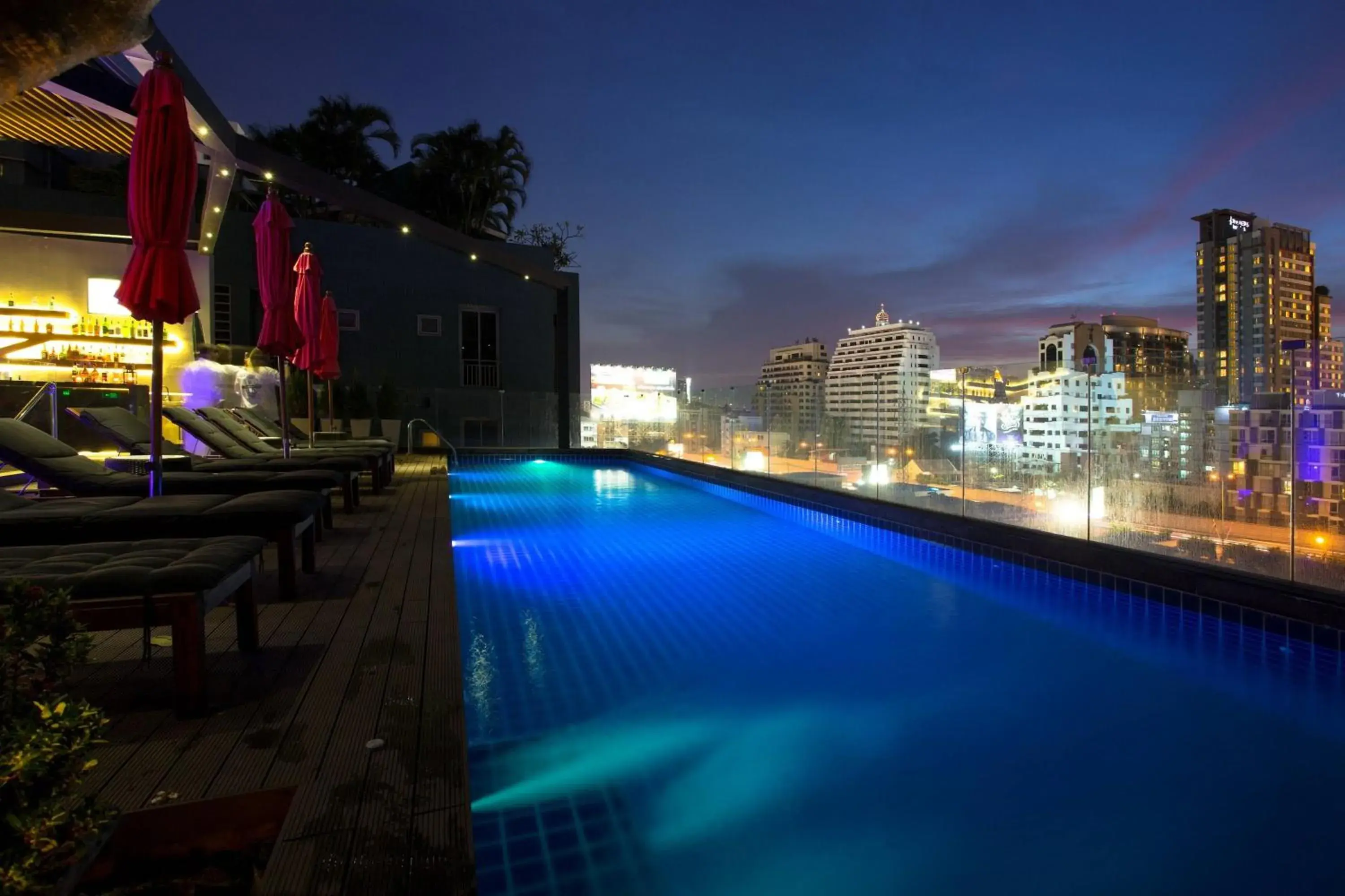 City view, Swimming Pool in Hotel Icon Bangkok Sukhumvit 2
