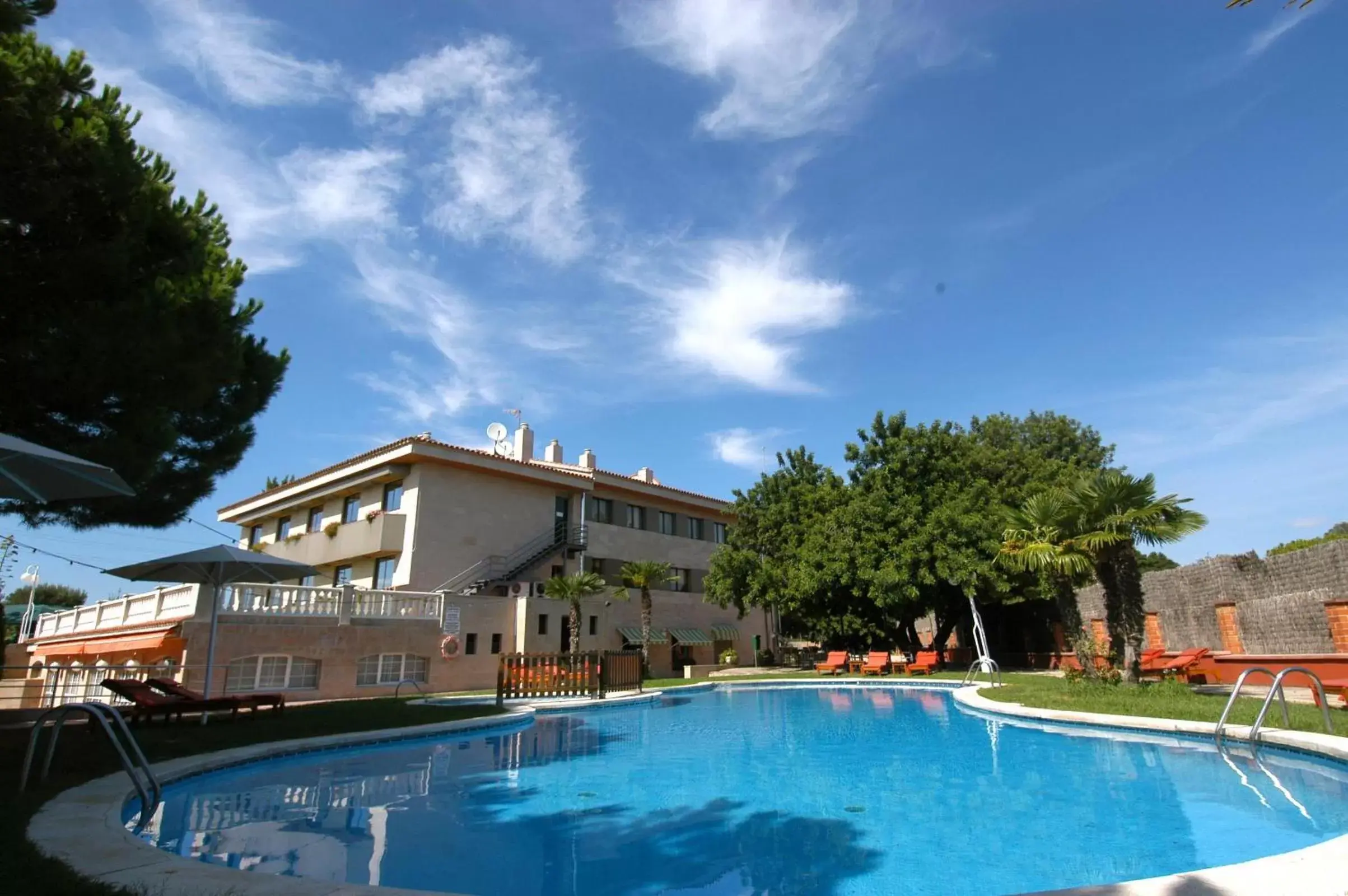 Swimming Pool in Felix Hotel