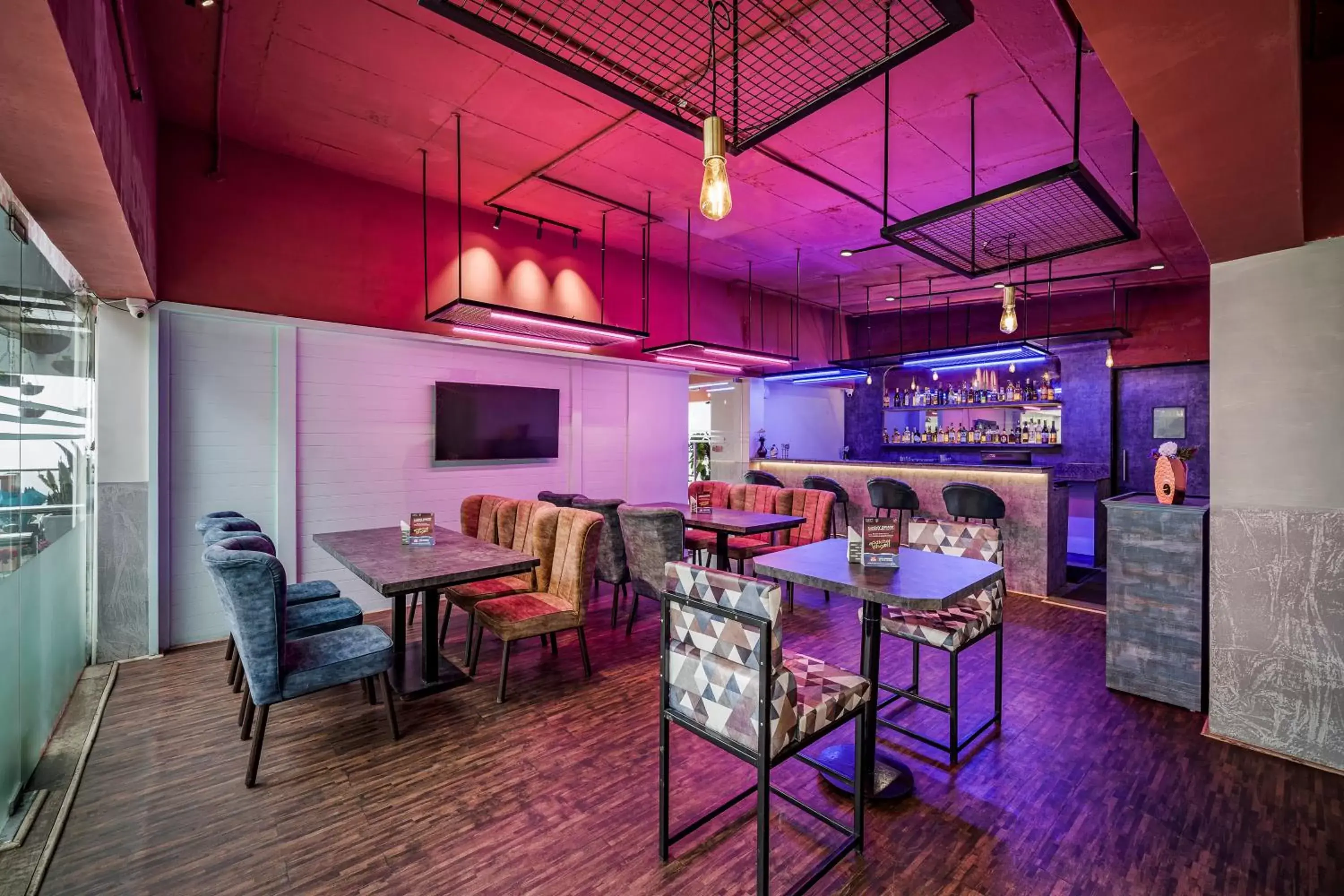 Lounge or bar in GReaT Trails Kodaikanal by GRT Hotels Lounge or bar in GReaT Trails Kodaikanal by GRT Hotels