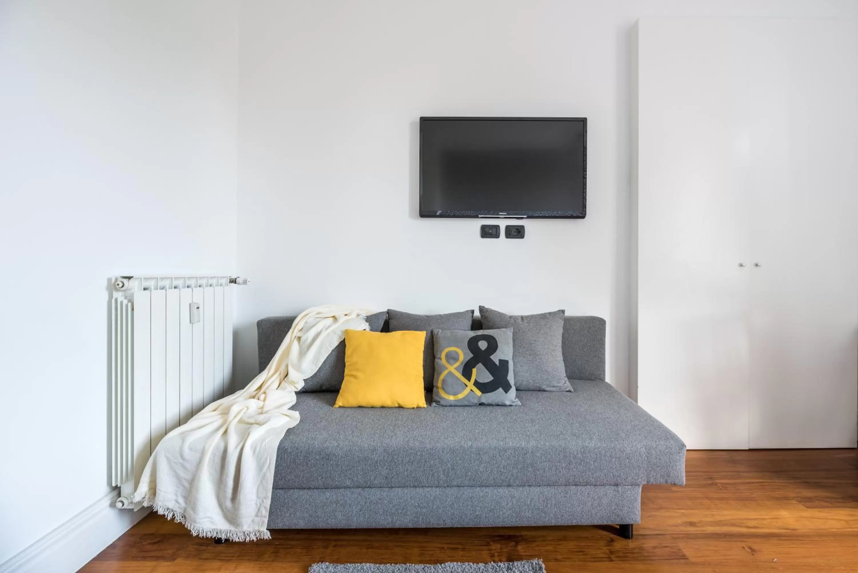 Bed, Seating Area in Suite 36 - NEW OPENING