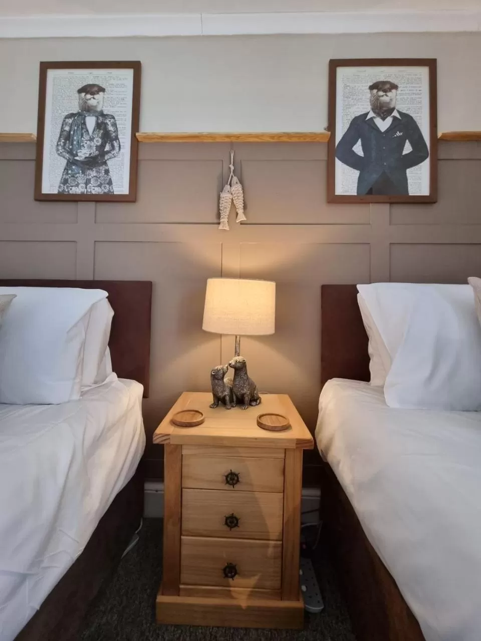 Photo of the whole room, Bed in Creates