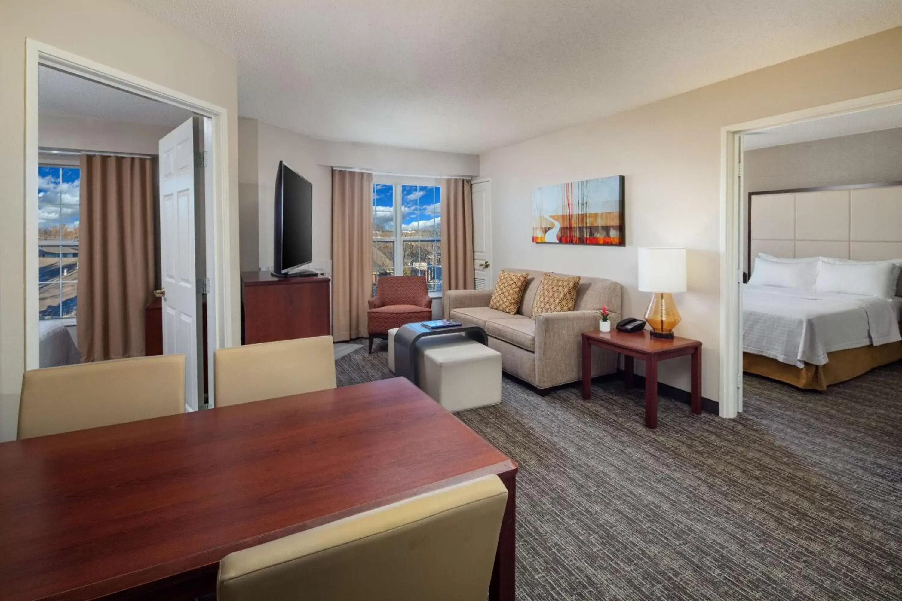 Living room, Seating Area in Homewood Suites by Hilton Columbus-Dublin