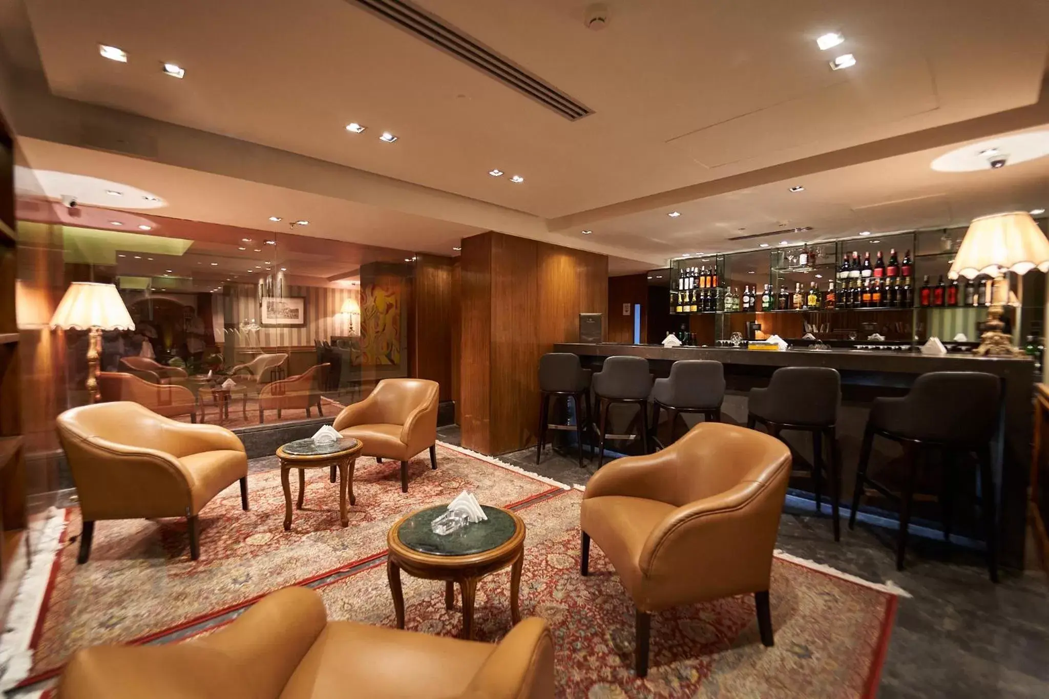 Lounge or bar in The President Hotel Cairo Lounge or bar in The President Hotel Cairo