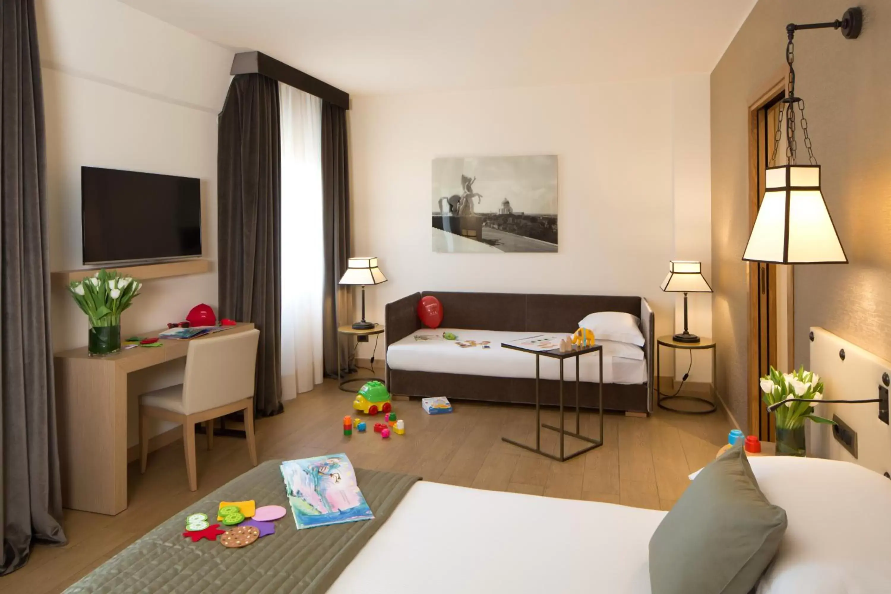 Bedroom, Bed in Starhotels Metropole