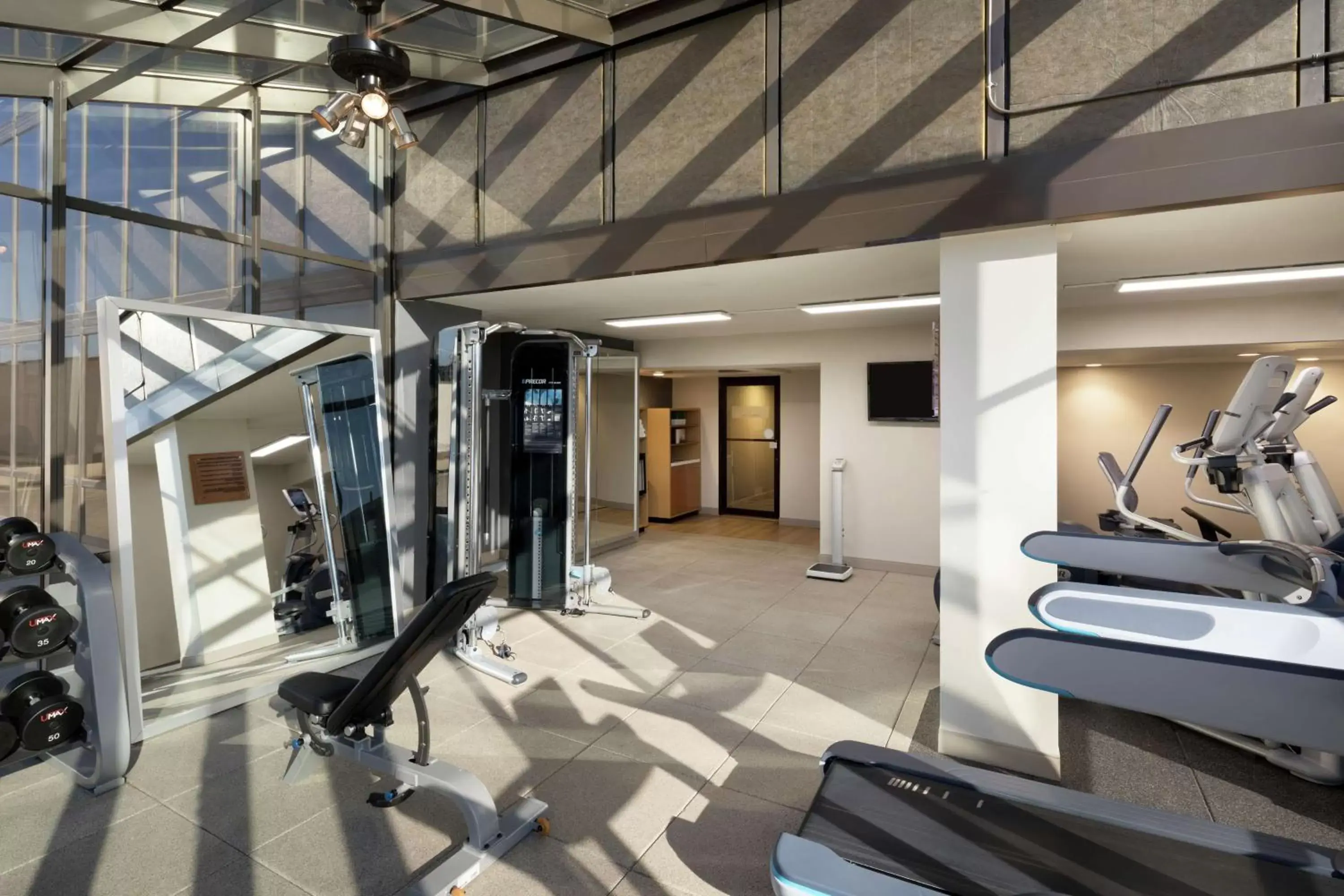 Fitness centre/facilities, Fitness Center/Facilities in DoubleTree by Hilton Hotel Dallas Campbell Centre
