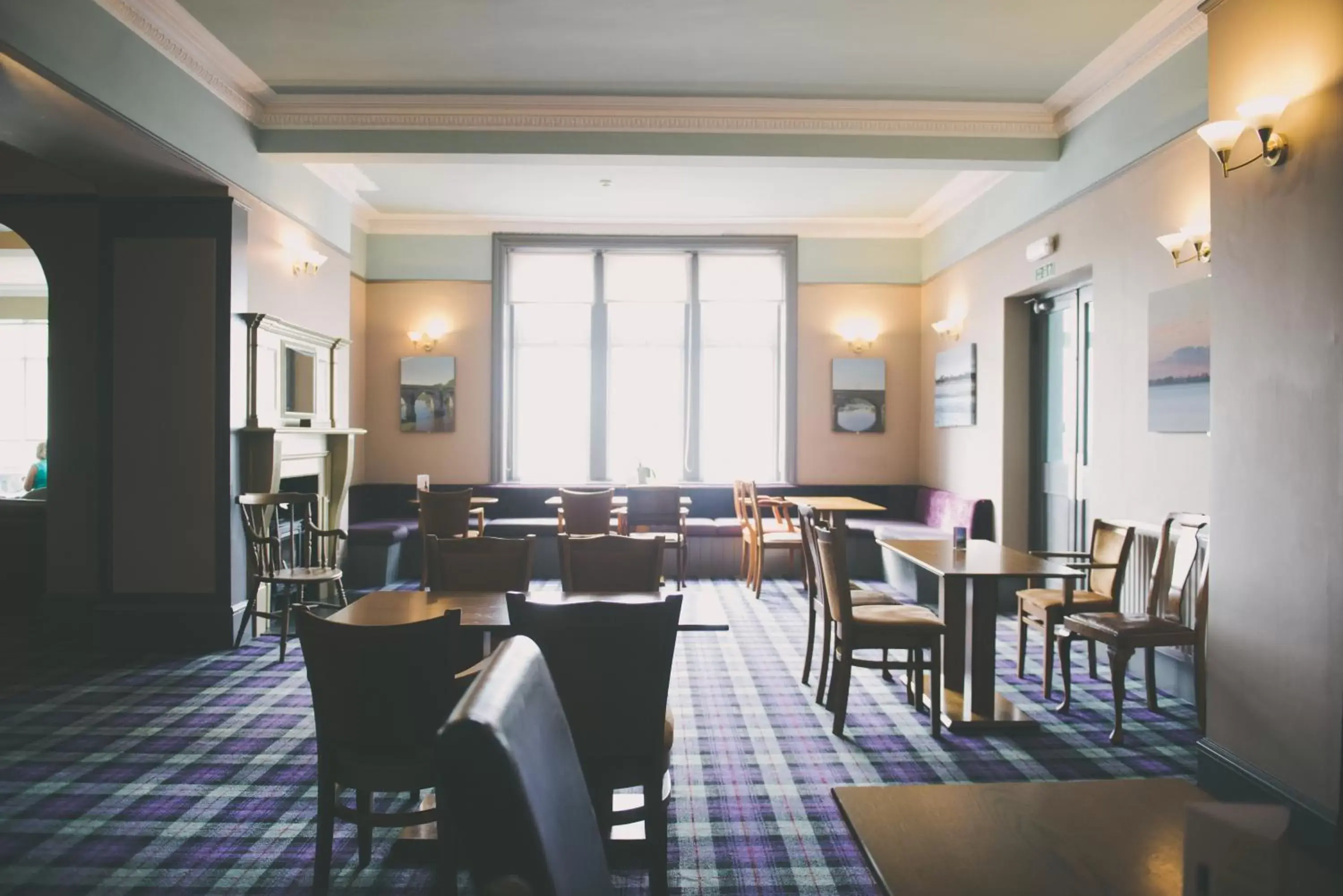 Seating area, Restaurant/Places to Eat in The Powfoot Hotel, Annan