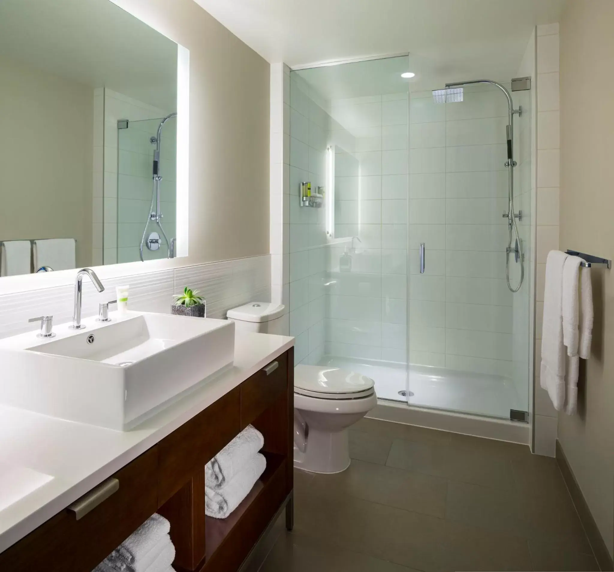 Photo of the whole room, Bathroom in Element Vancouver Metrotown