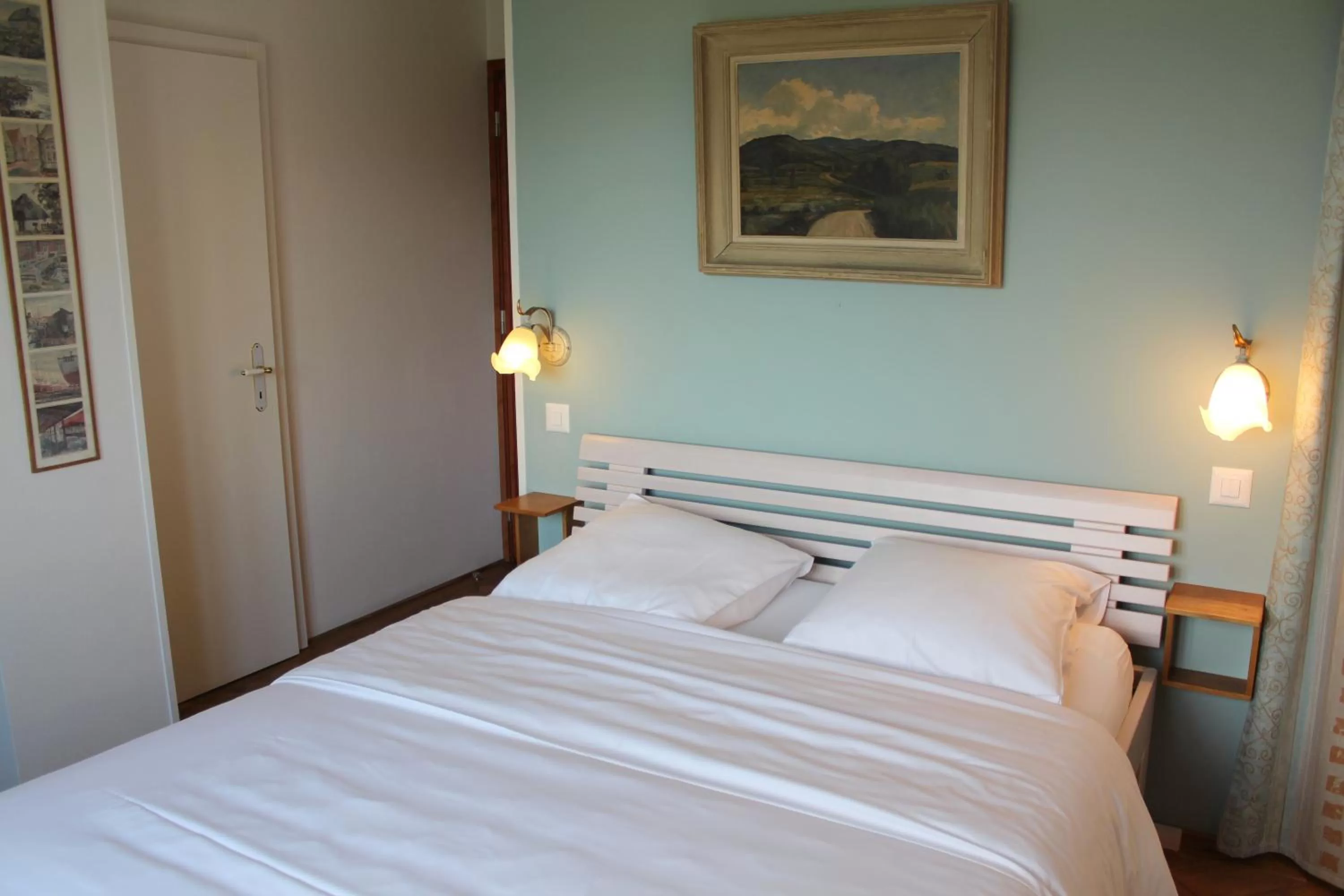 Bed in Auberge de Dully