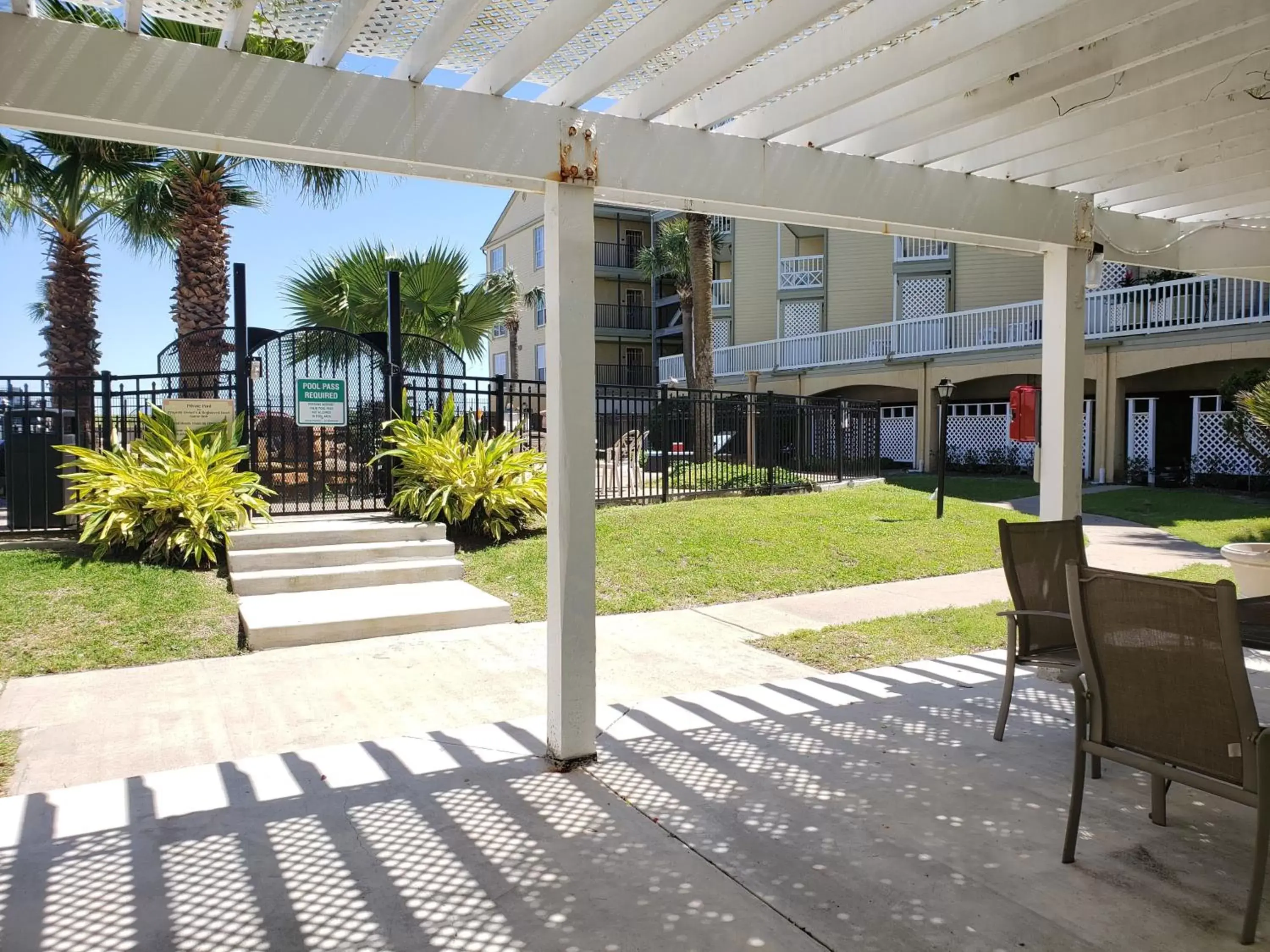 Patio in The Victorian Condo/Hotel