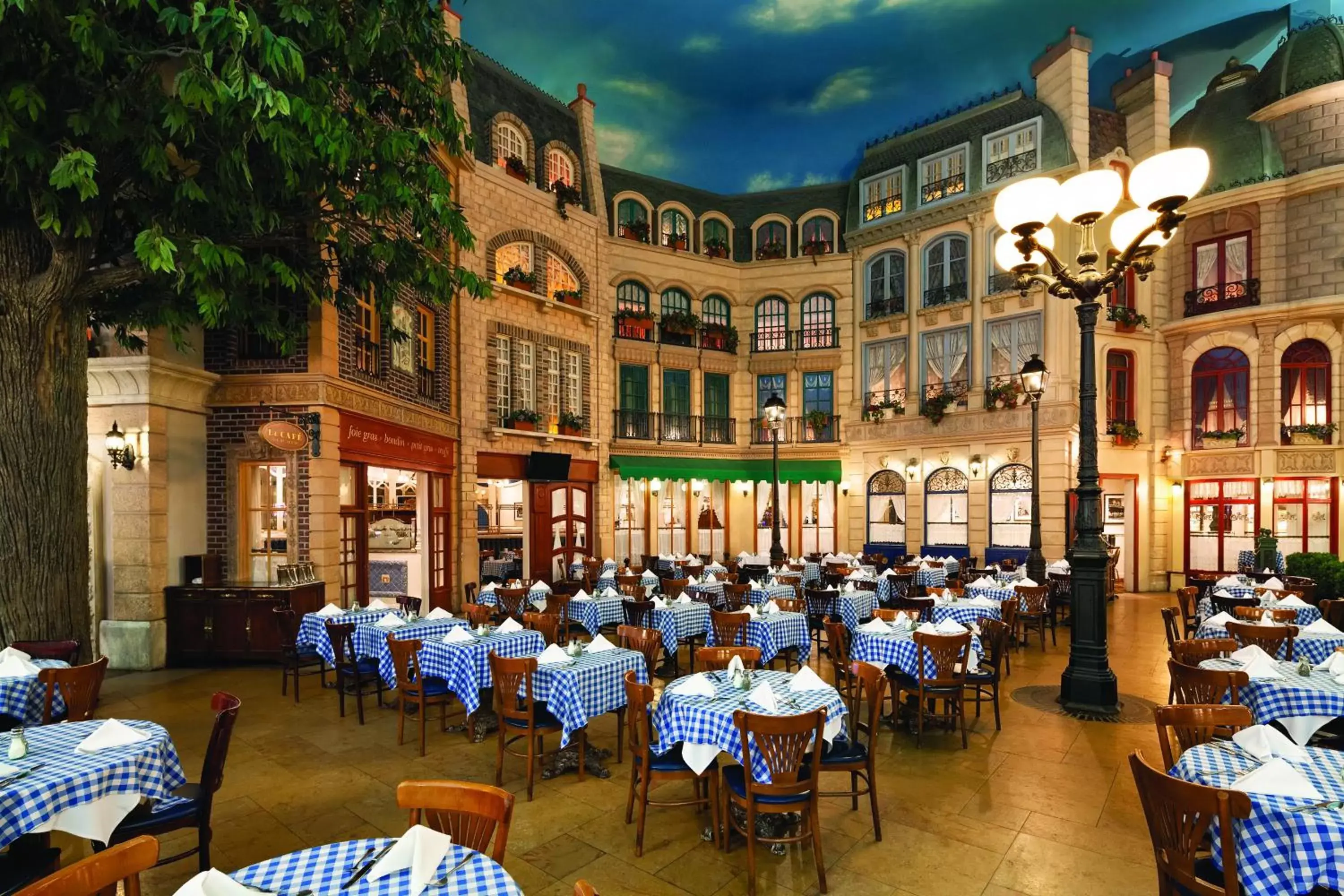 Restaurant/Places to Eat in Paris Las Vegas Hotel & Casino