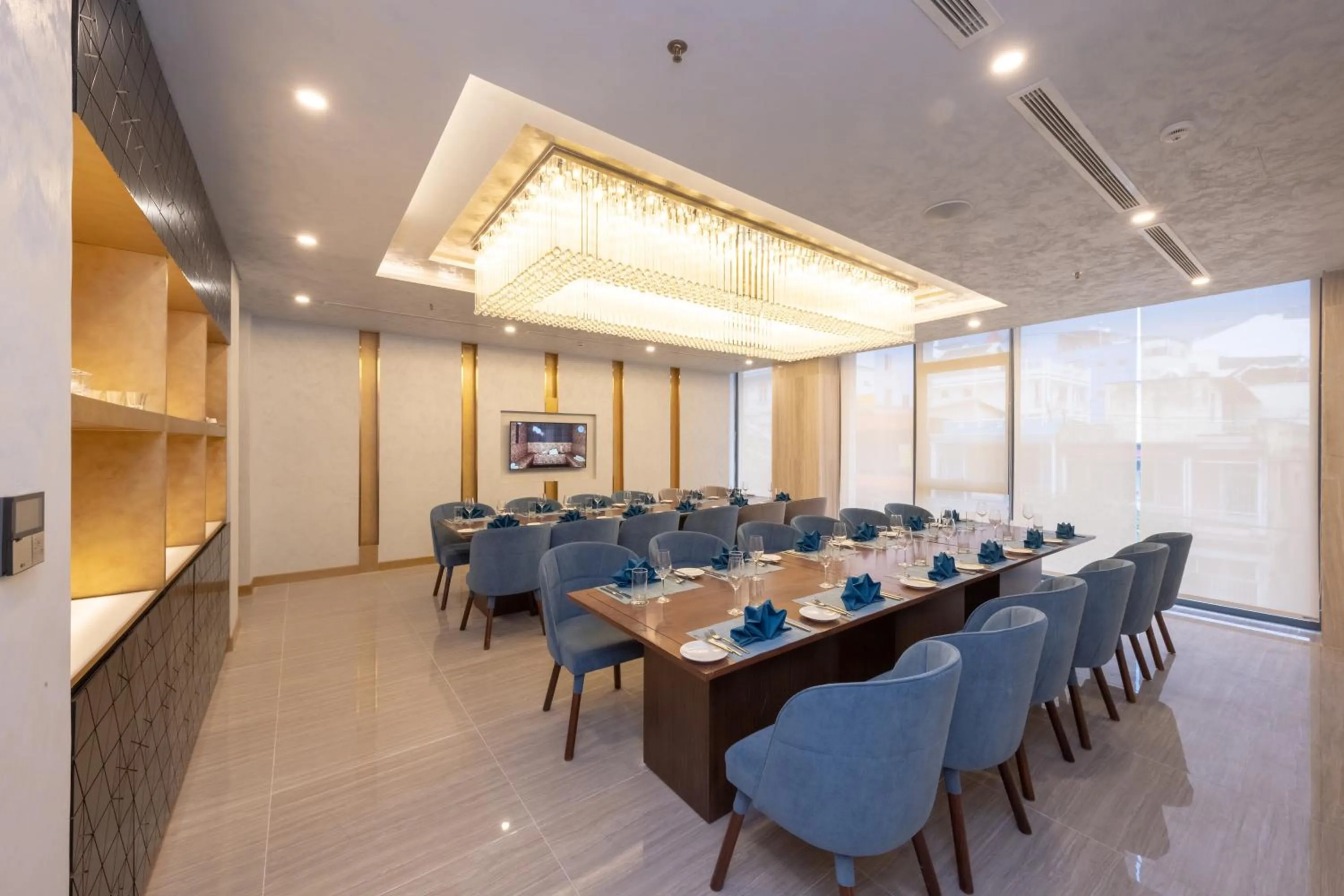 Food in Golf Valley Hotel