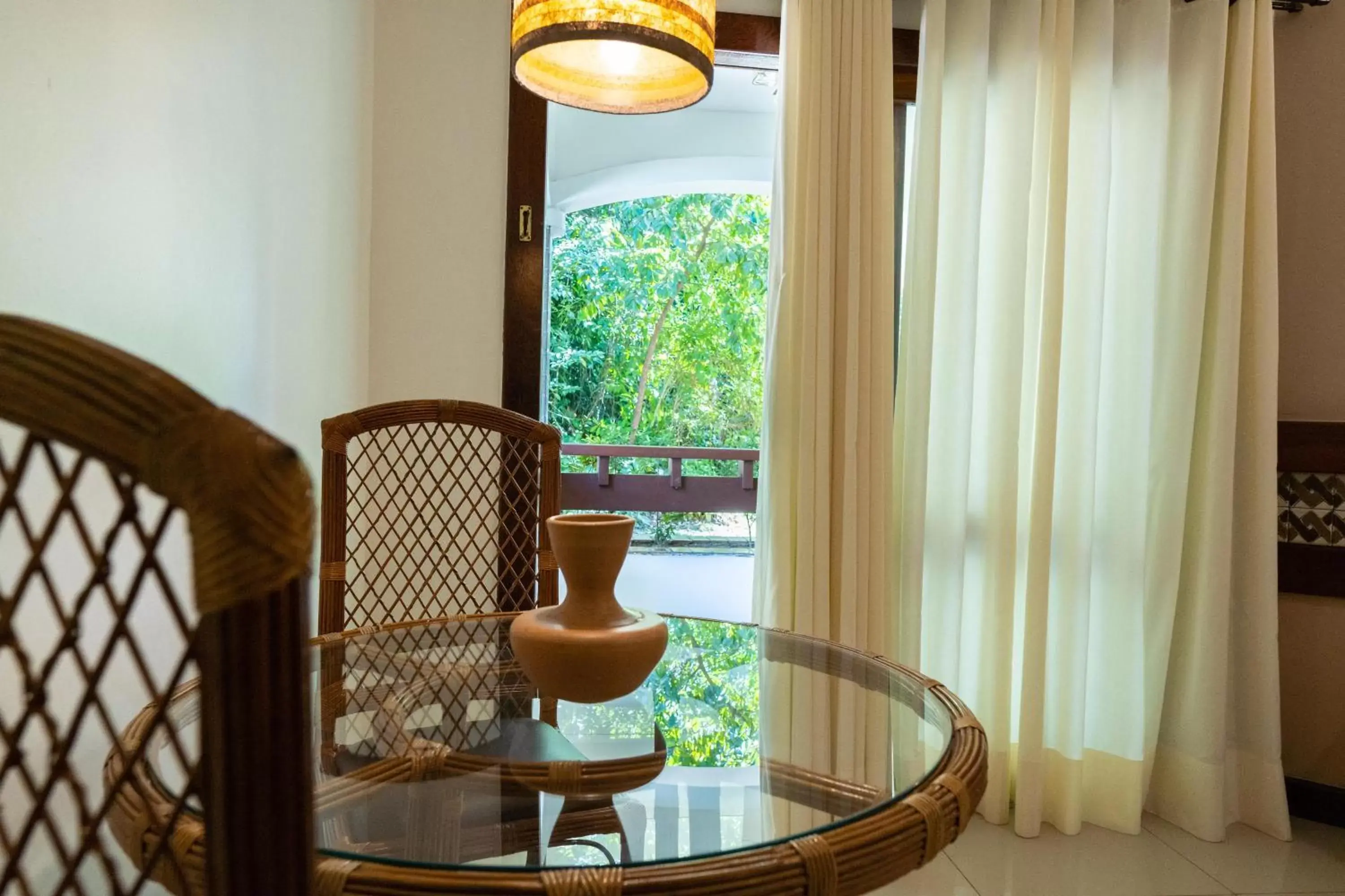 Bedroom, Seating Area in Best Western Shalimar Praia Hotel
