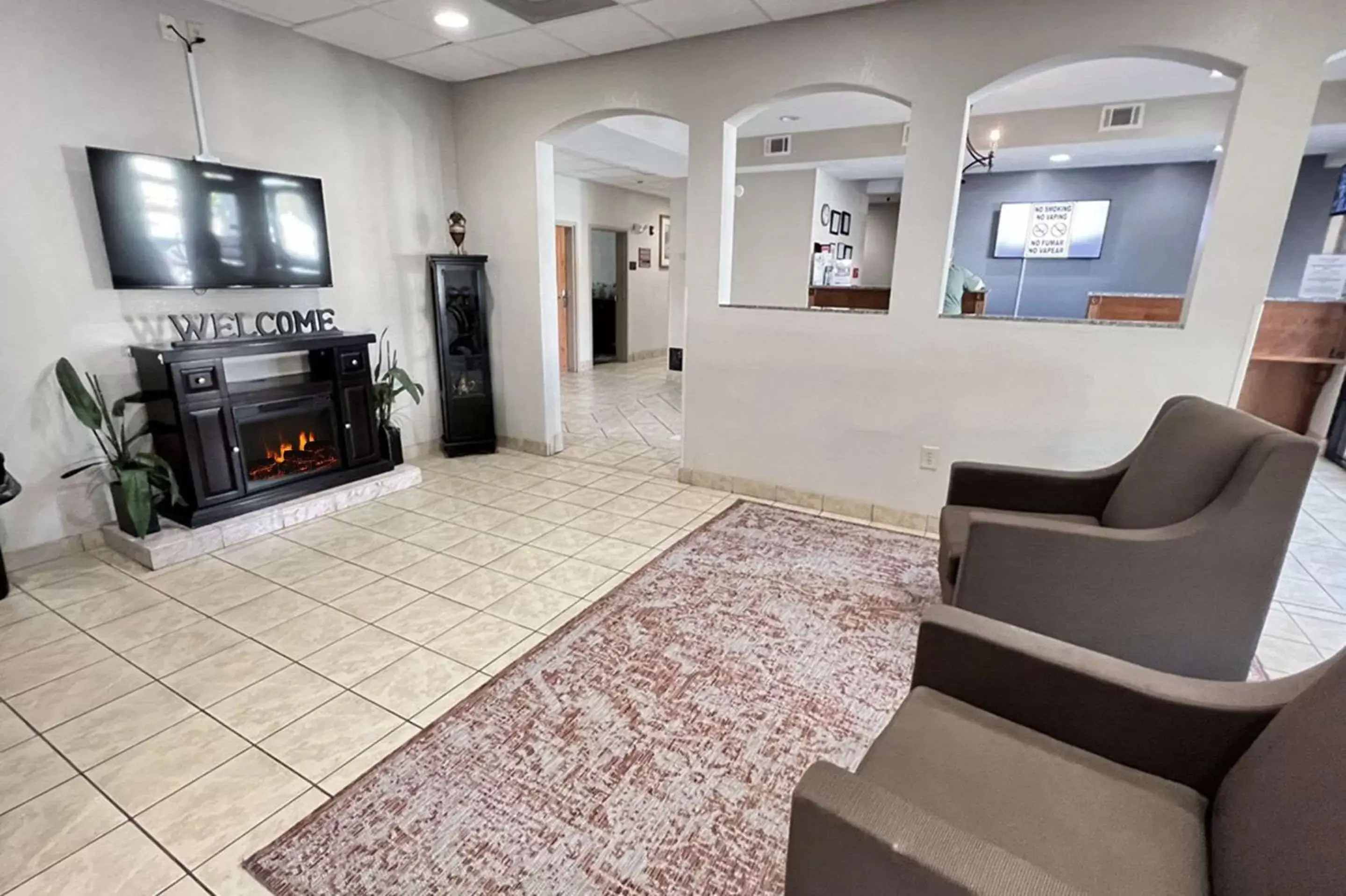 Lobby or reception, Seating Area in Econo Lodge