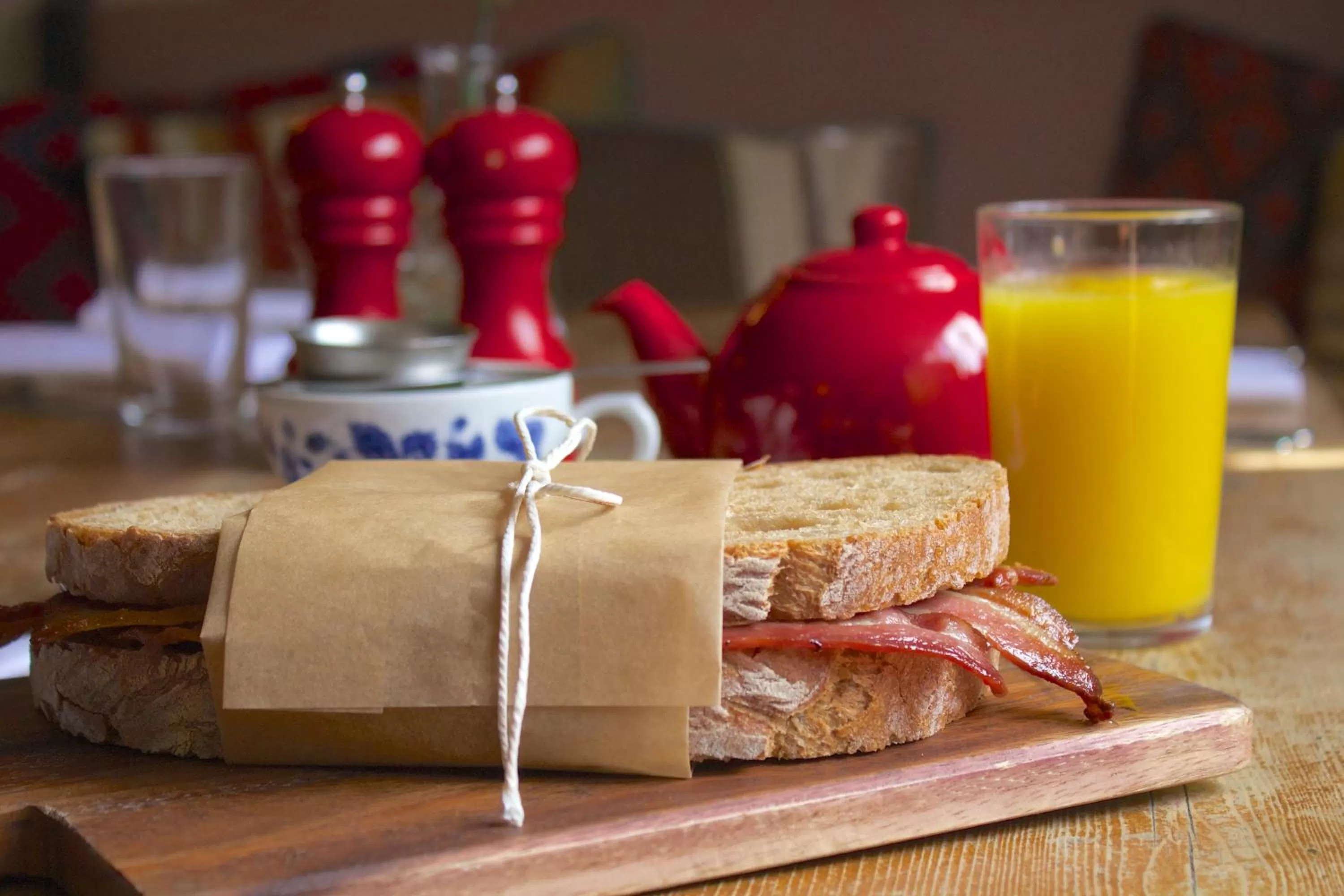 Breakfast in Bel and The Dragon-Cookham