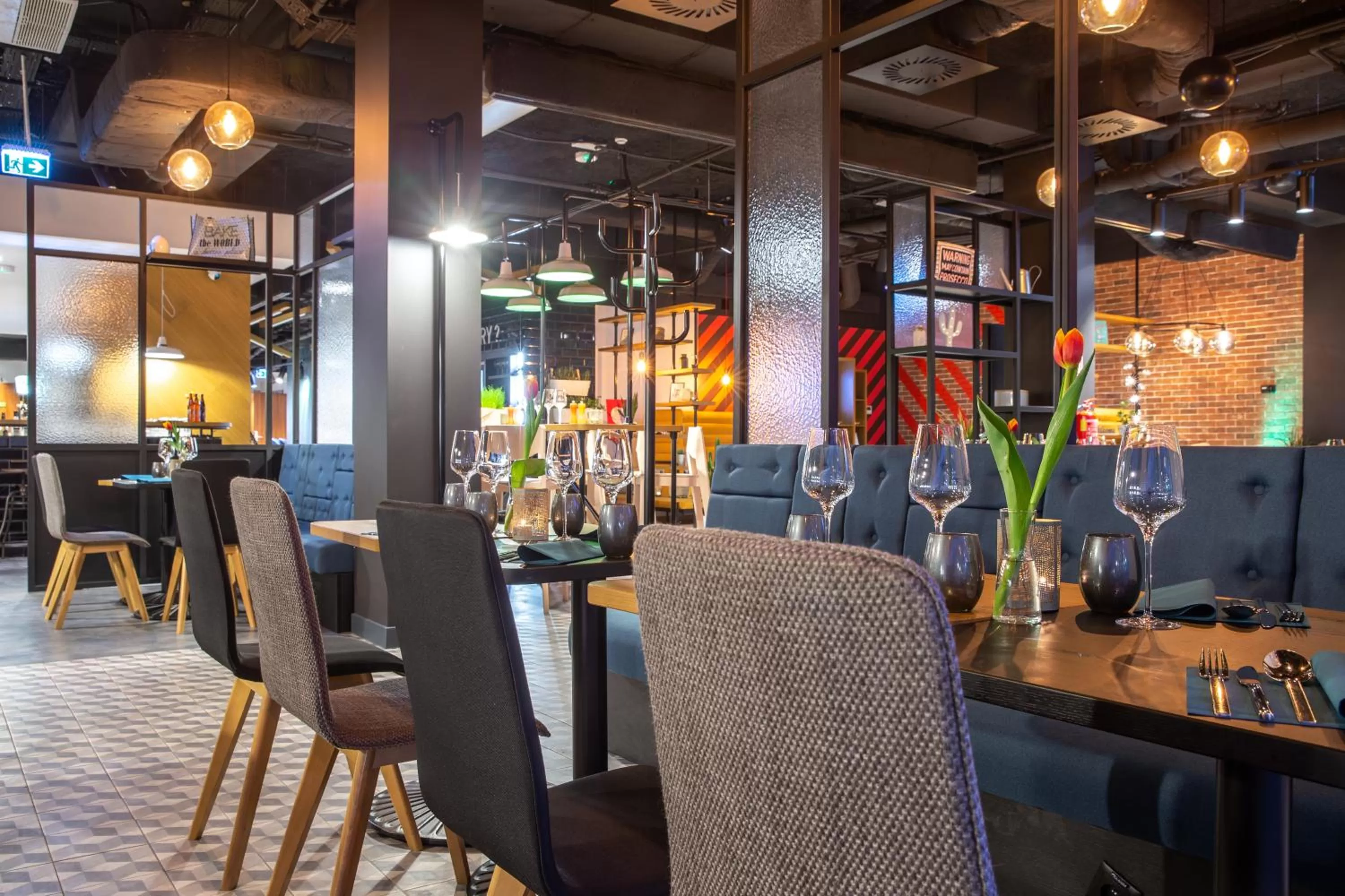 Restaurant/places to eat in Park Inn by Radisson Poznan