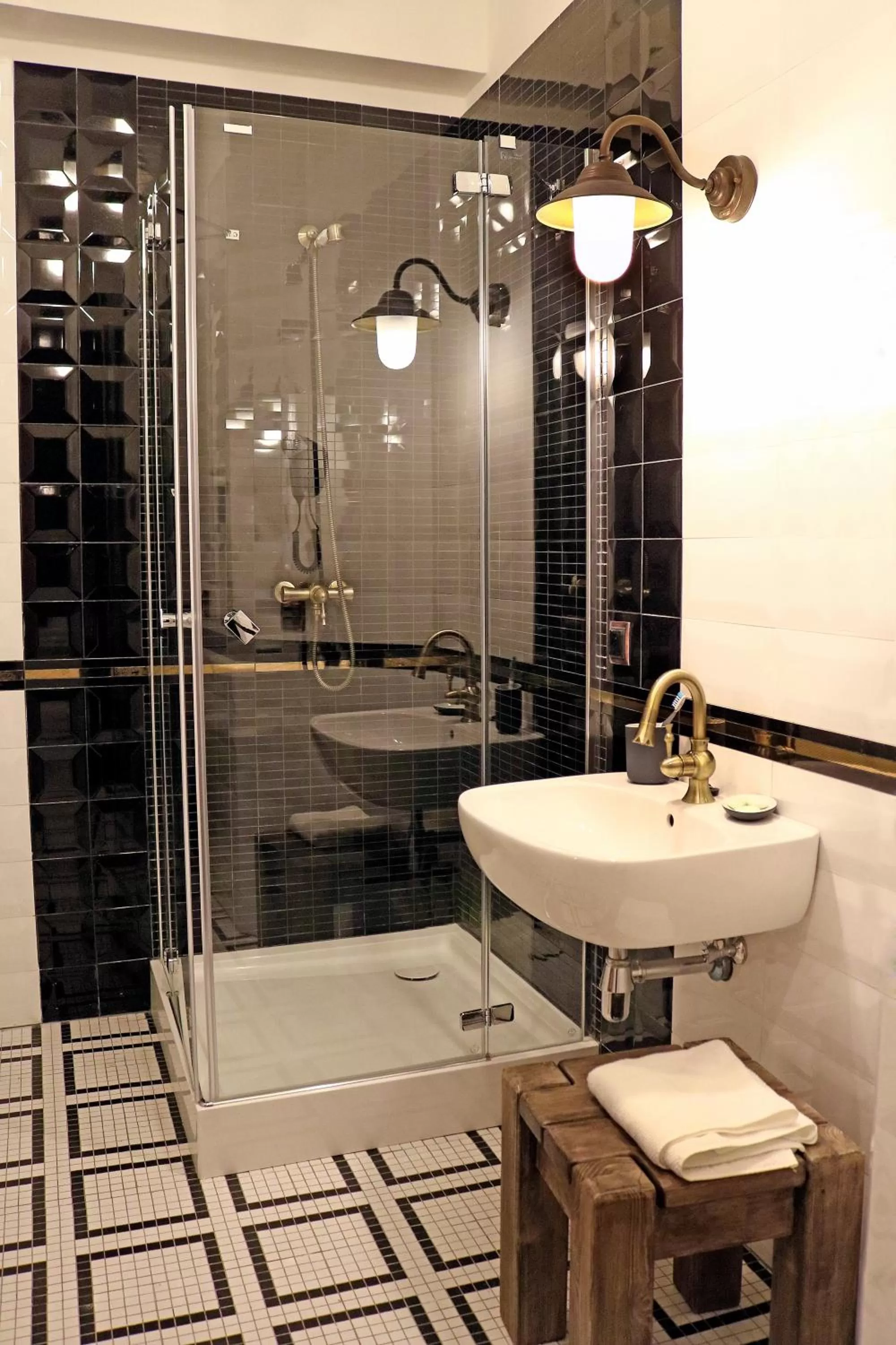 Shower, Bathroom in Willa Stara Przepompownia