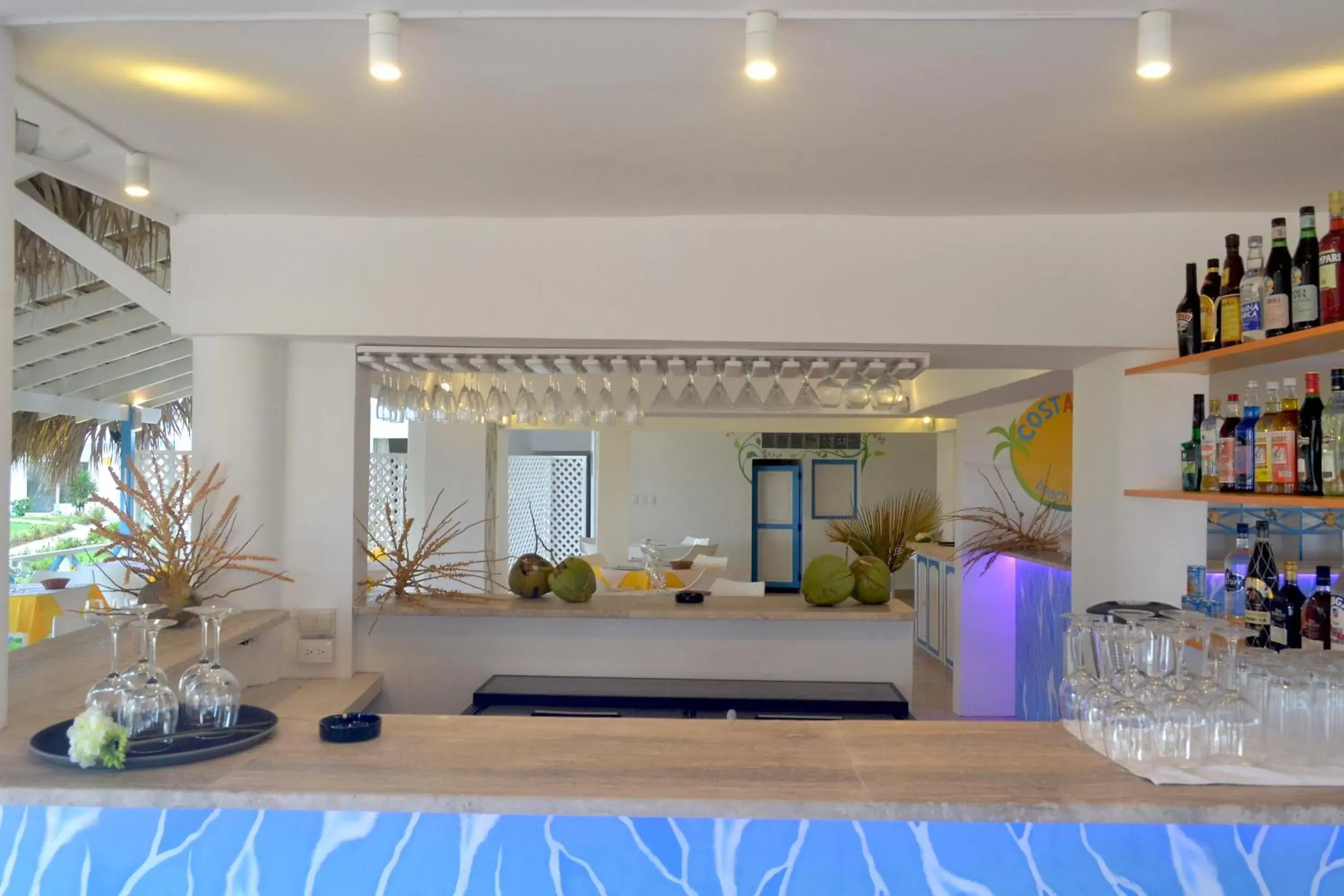 Lounge or bar, Swimming Pool in Costarena Beach Hotel