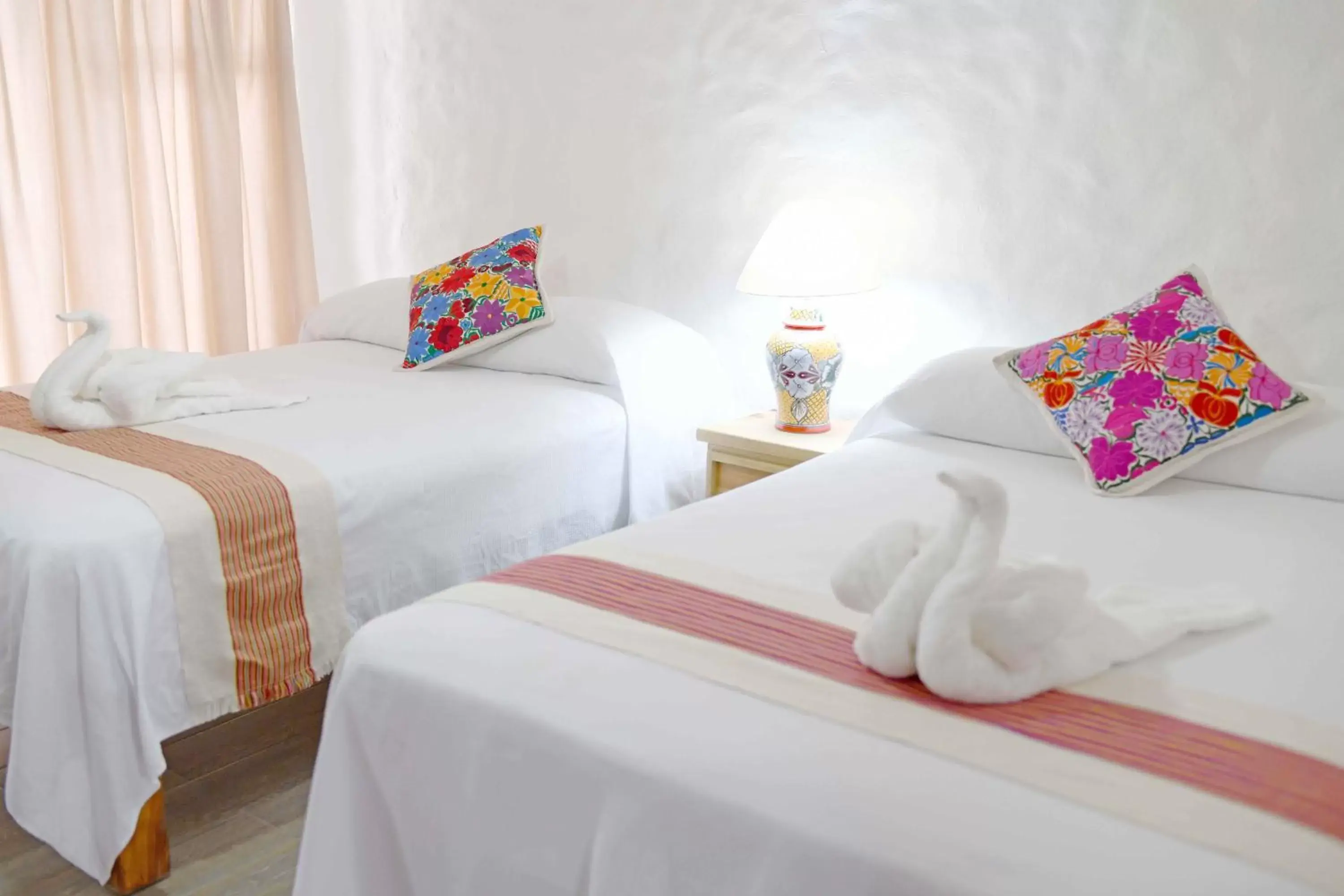 Bedroom, Bed in Petit Hotel Pilitas