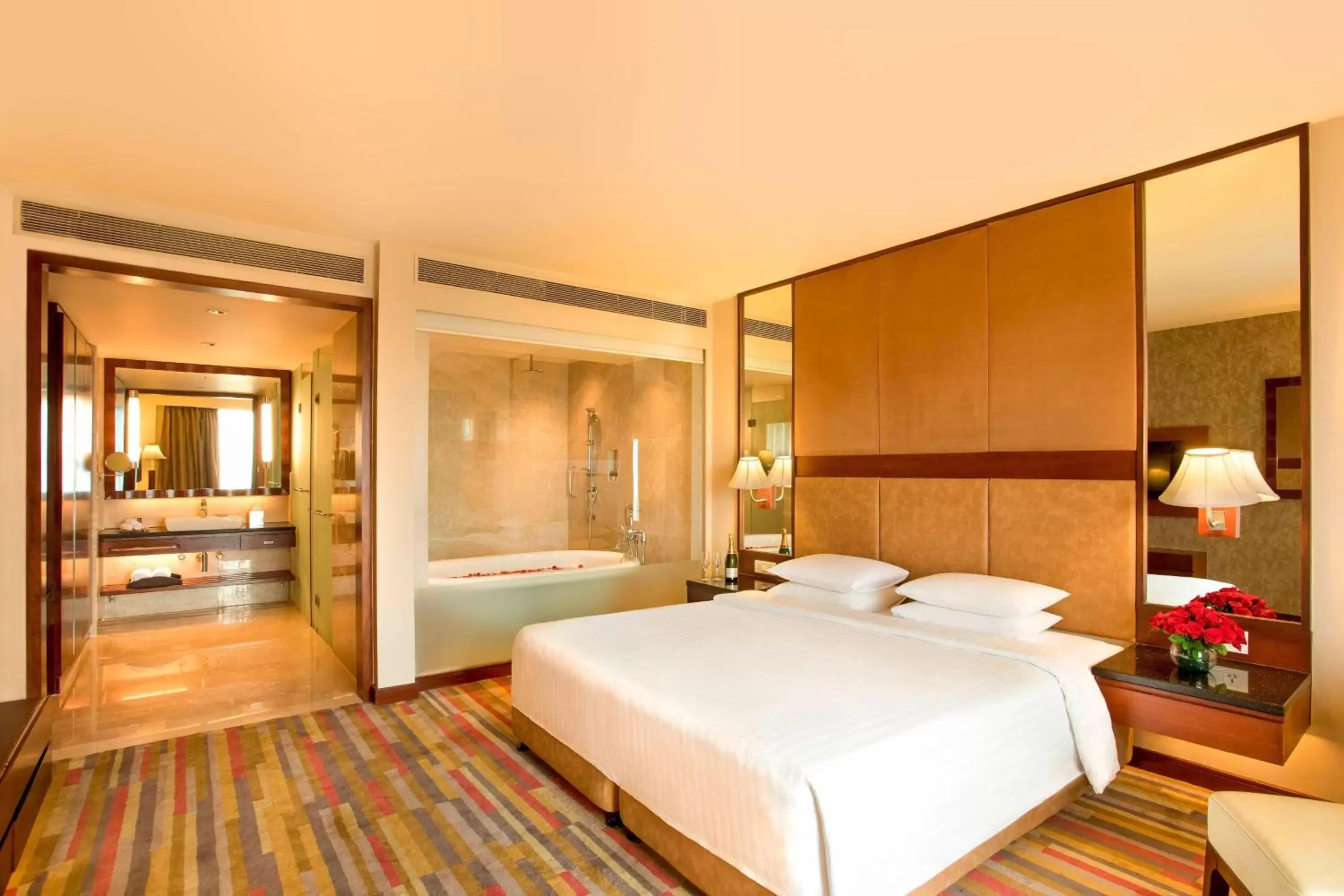 Bedroom, Bed in Courtyard by Marriott Ahmedabad