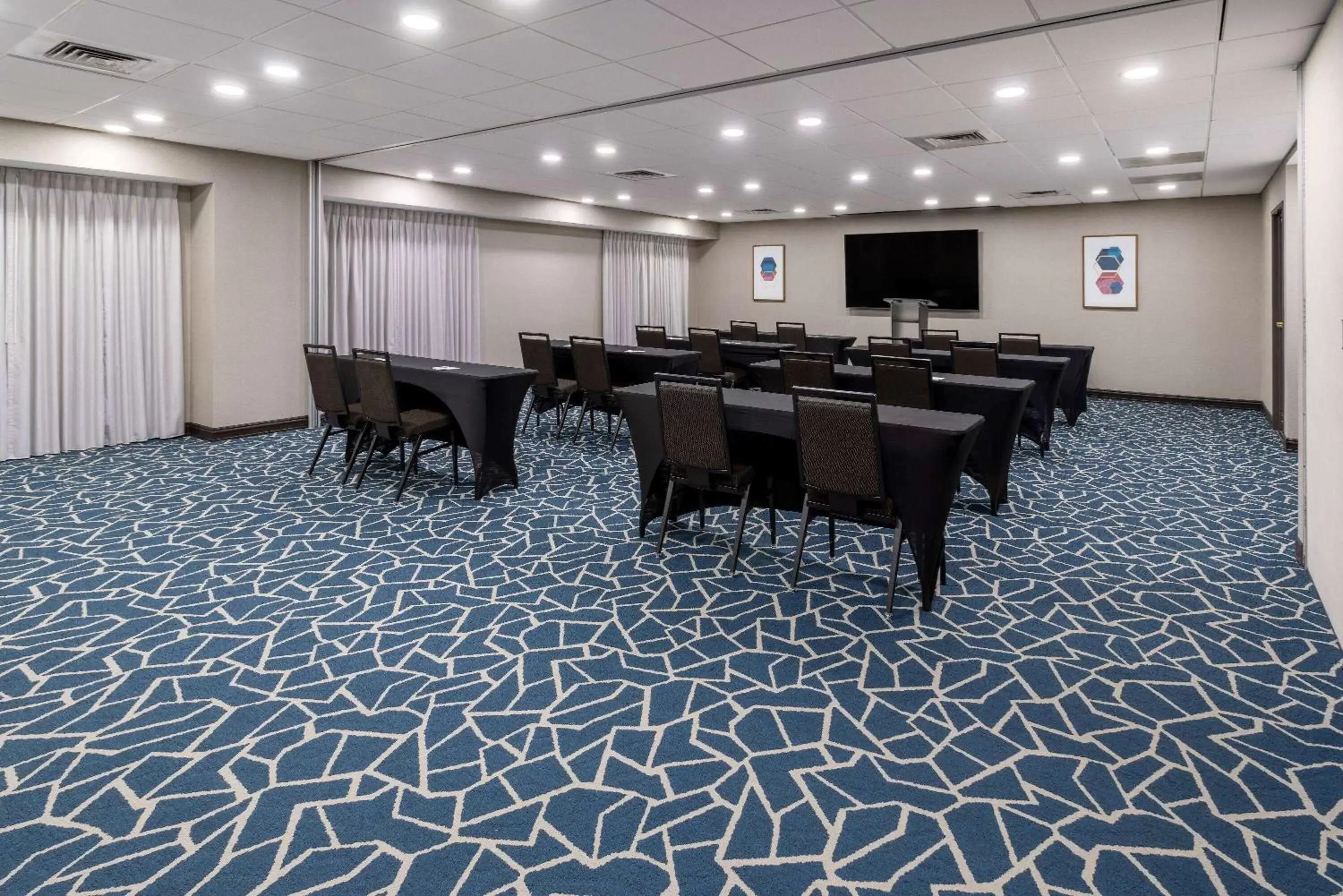 Meeting/conference room in Wingate by Wyndham Vineland