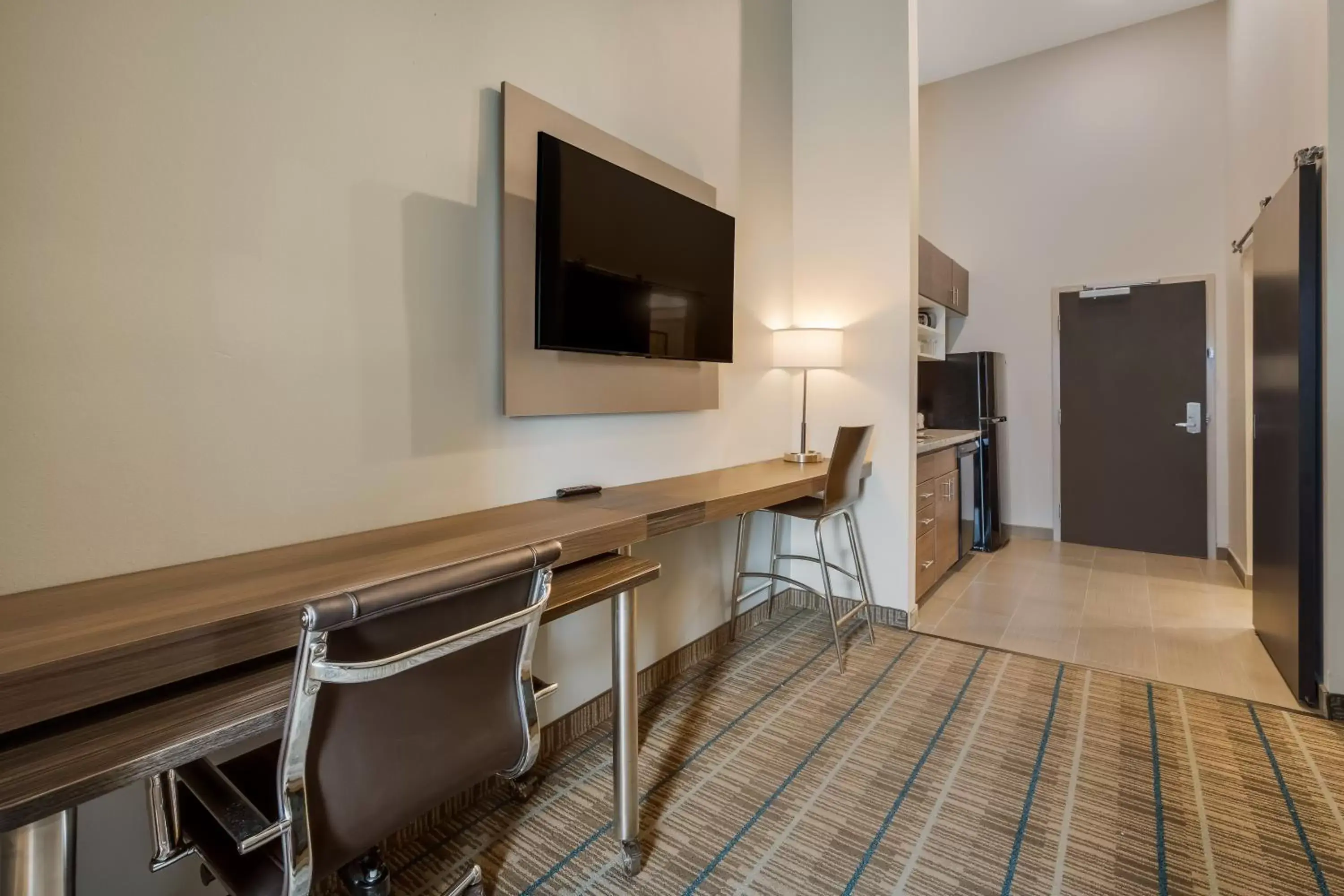 TV/Entertainment Center in Hawthorn Suites by Wyndham Sulphur