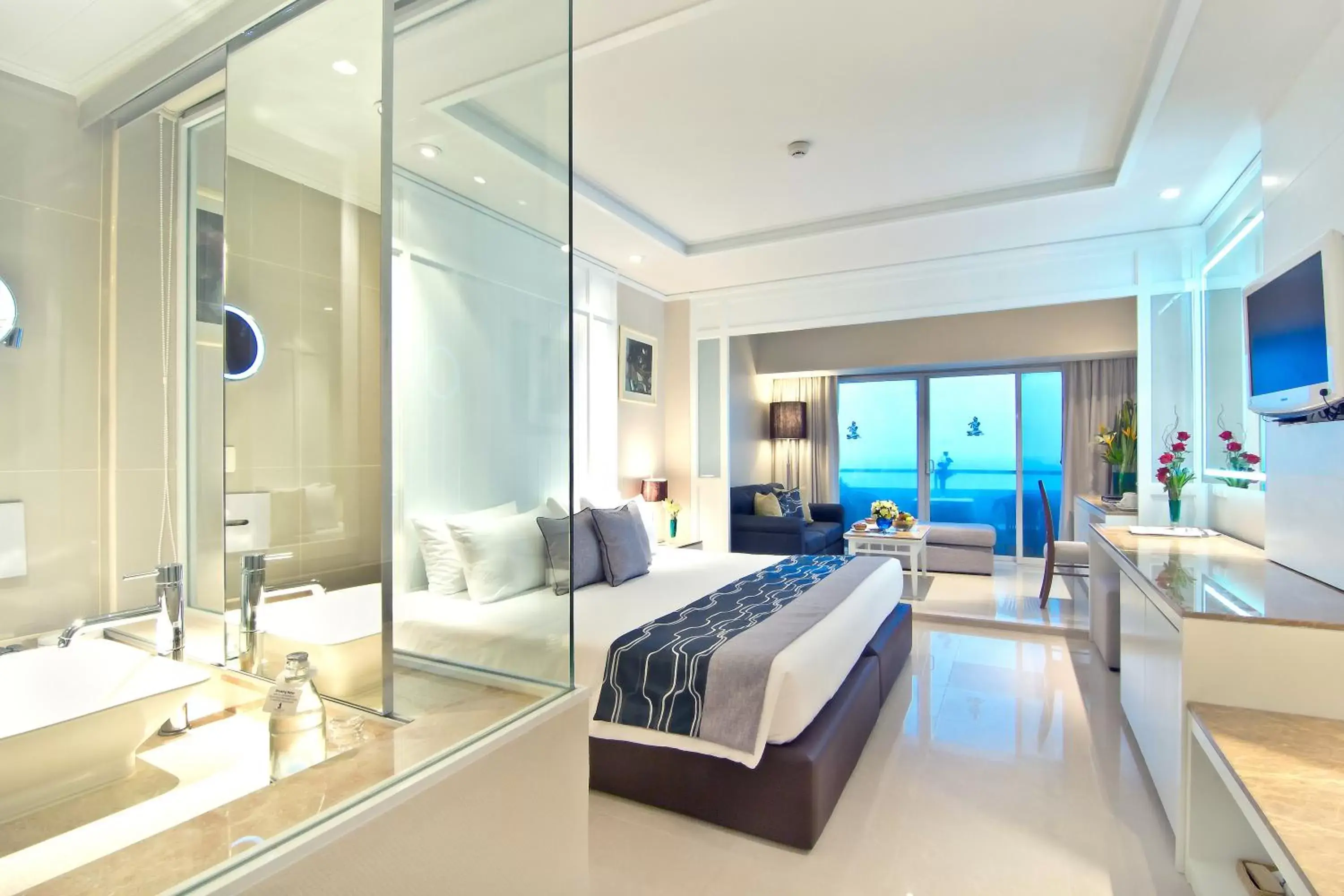 Bedroom in Royal Cliff Beach Hotel Pattaya