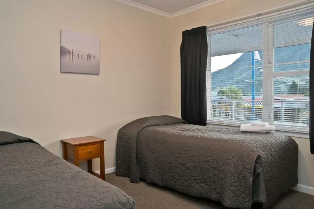 Bed in Picton Accommodation Gateway Motel