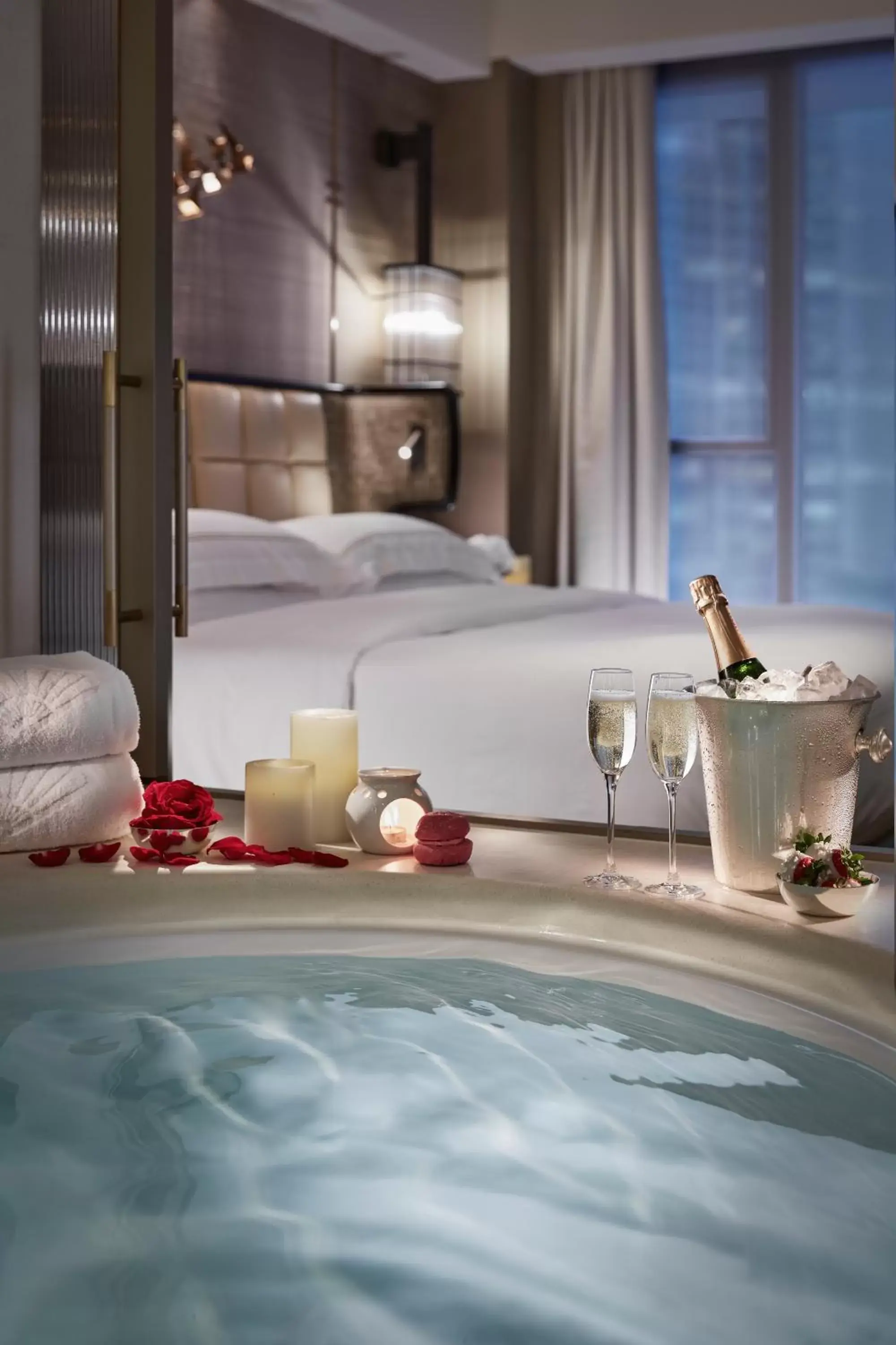 Bedroom, Bathroom in The Landmark Mandarin Oriental, Hong Kong