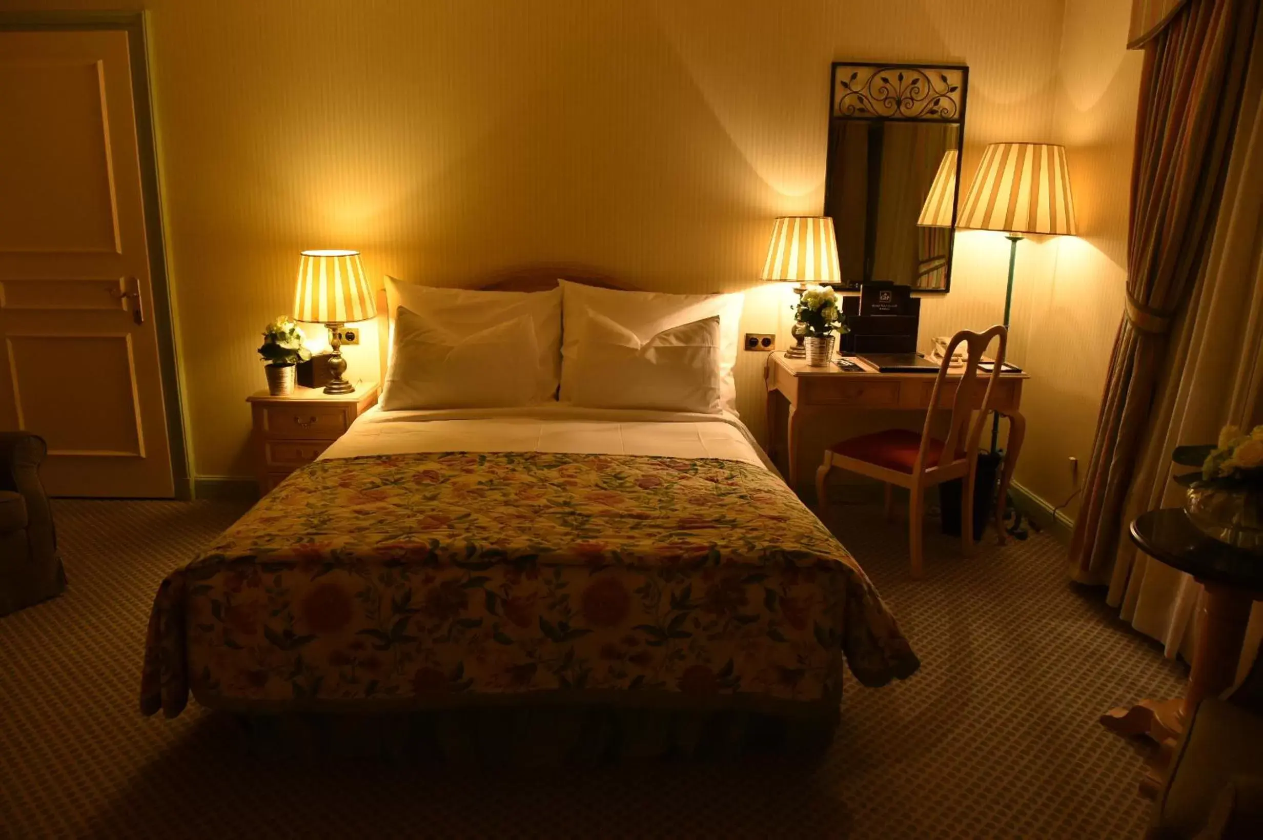 Room Photo in Grand Hôtel du Golf & Palace