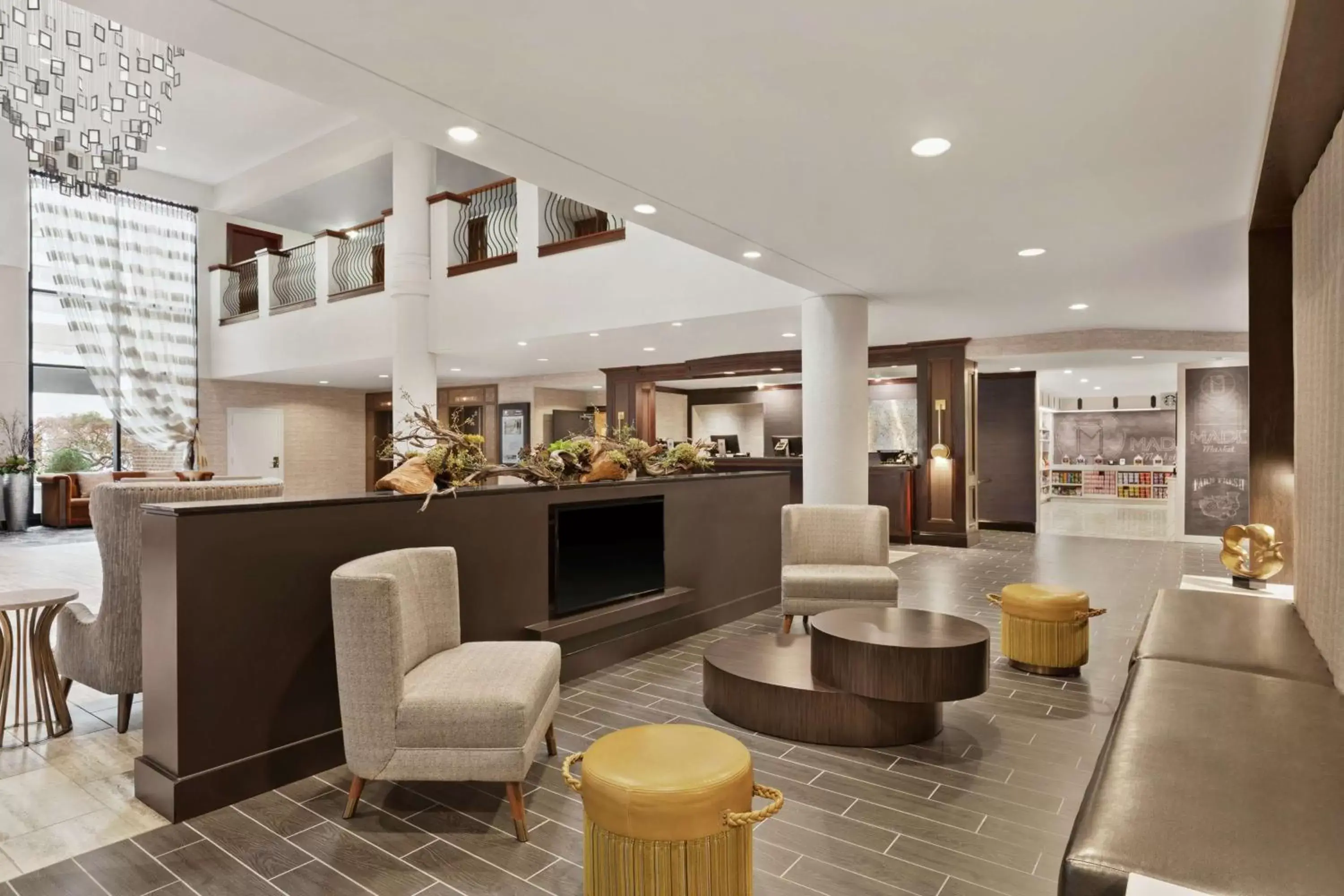 Lobby or reception in DoubleTree by Hilton McLean Tysons Lobby or reception in DoubleTree by Hilton McLean Tysons
