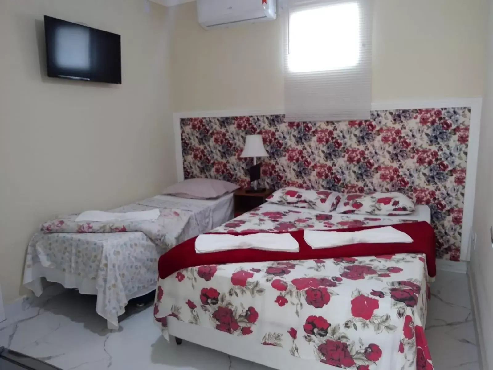 Standard Triple Room in Pousada Cavalero Standard Triple Room in Pousada Cavalero