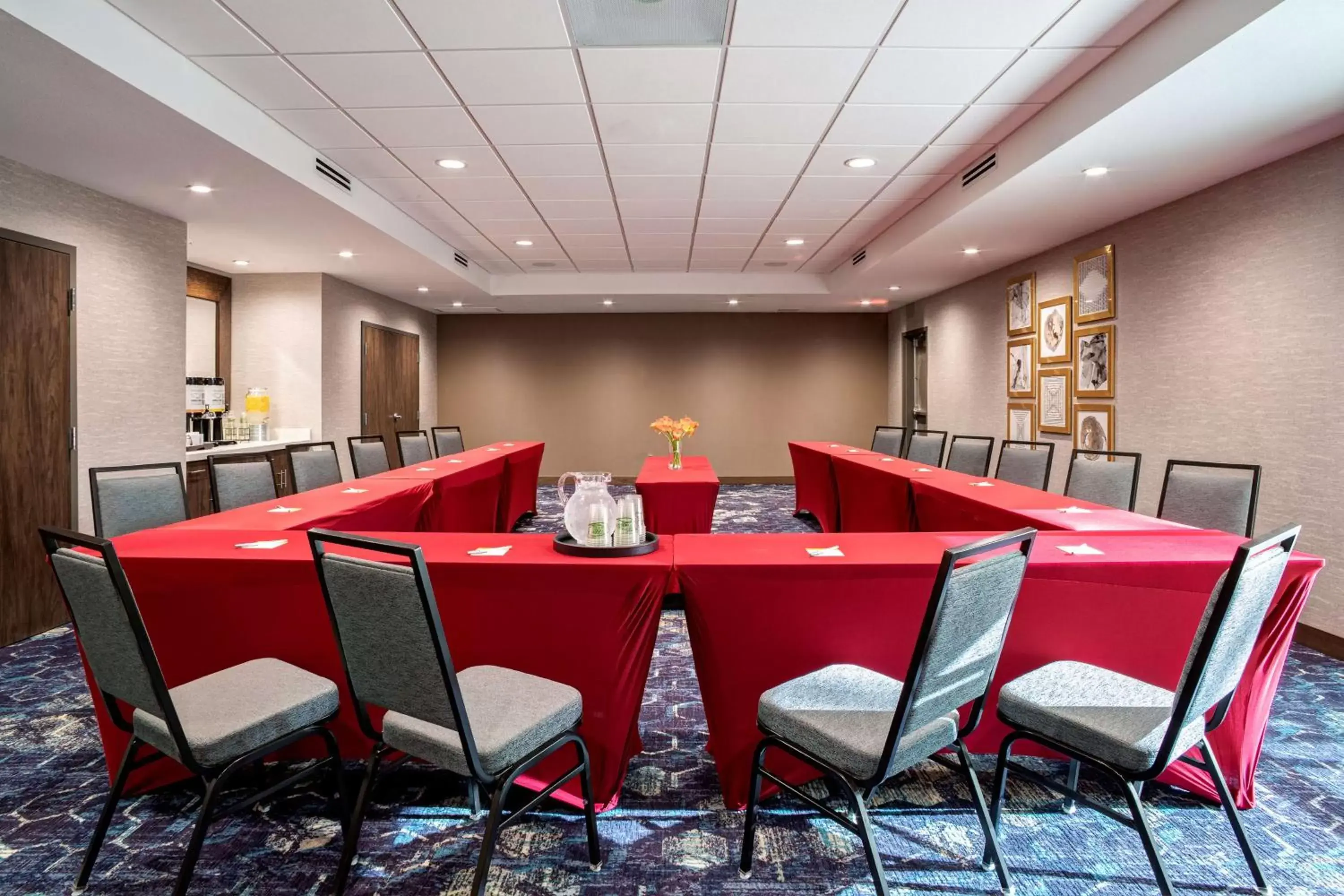Meeting/conference room in Hampton Inn & Suites Indio, Ca