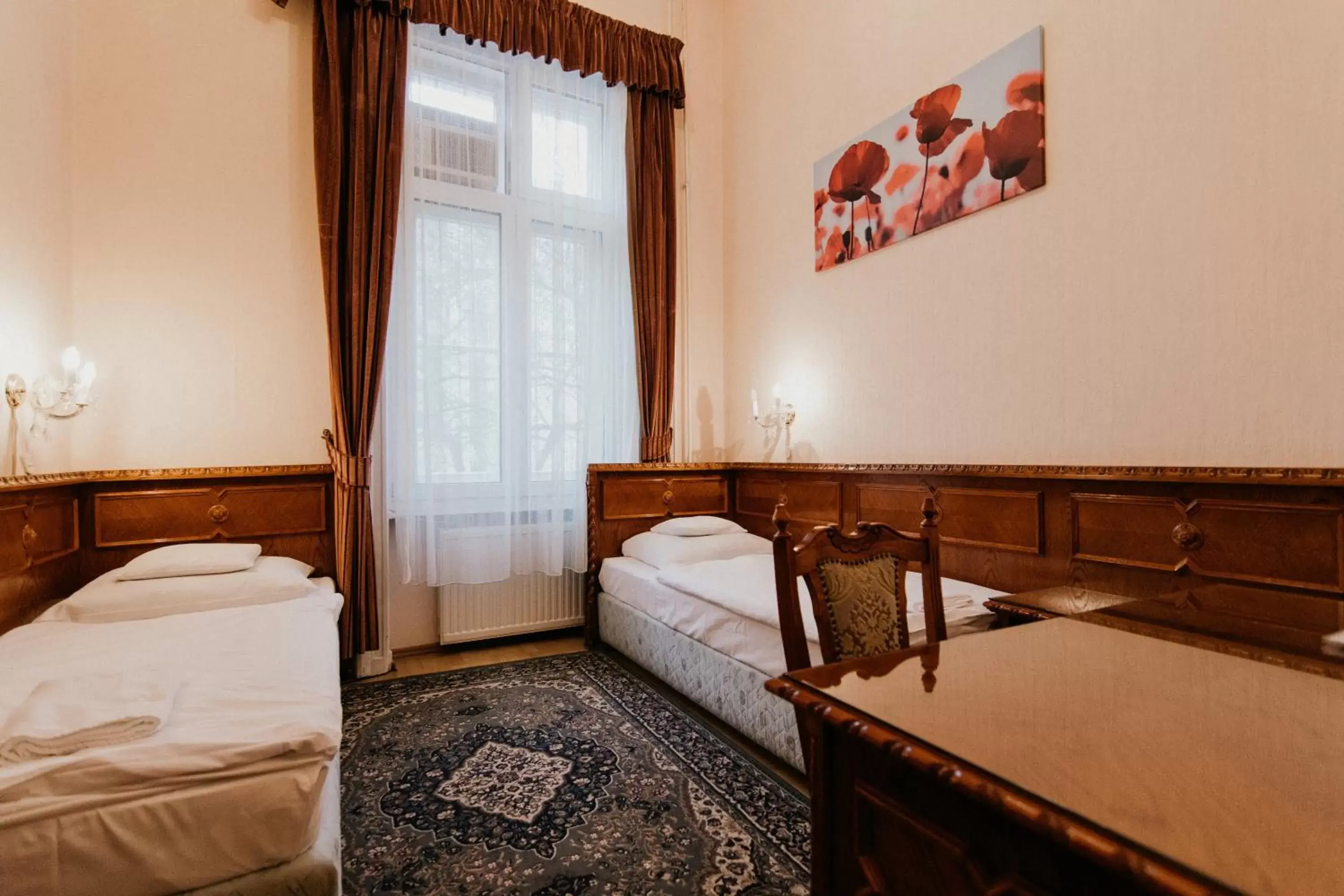 Superior Twin Room - single occupancy in Tisza Hotel Superior Twin Room - single occupancy in Tisza Hotel