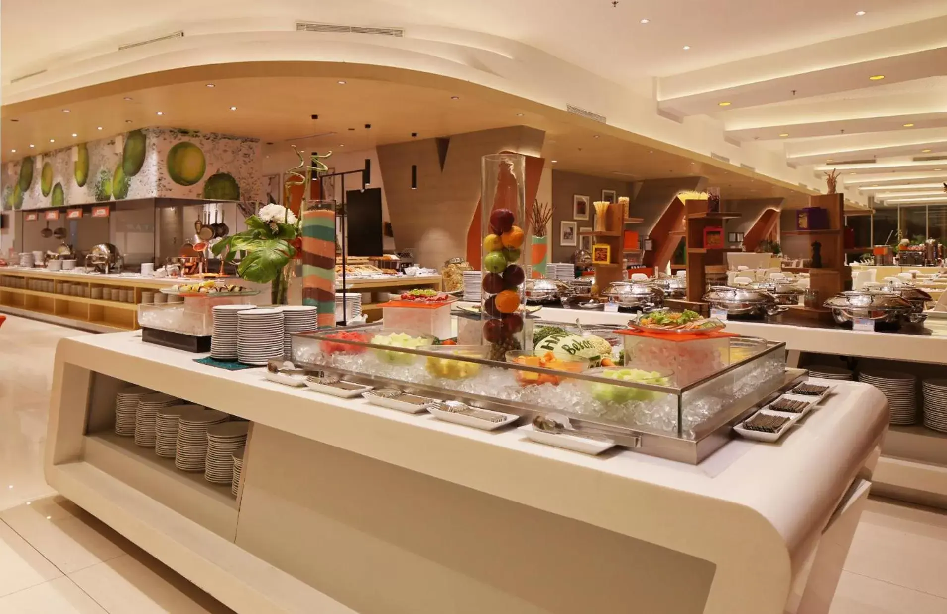 Restaurant/places to eat in Harris Hotel And Conventions Bekasi