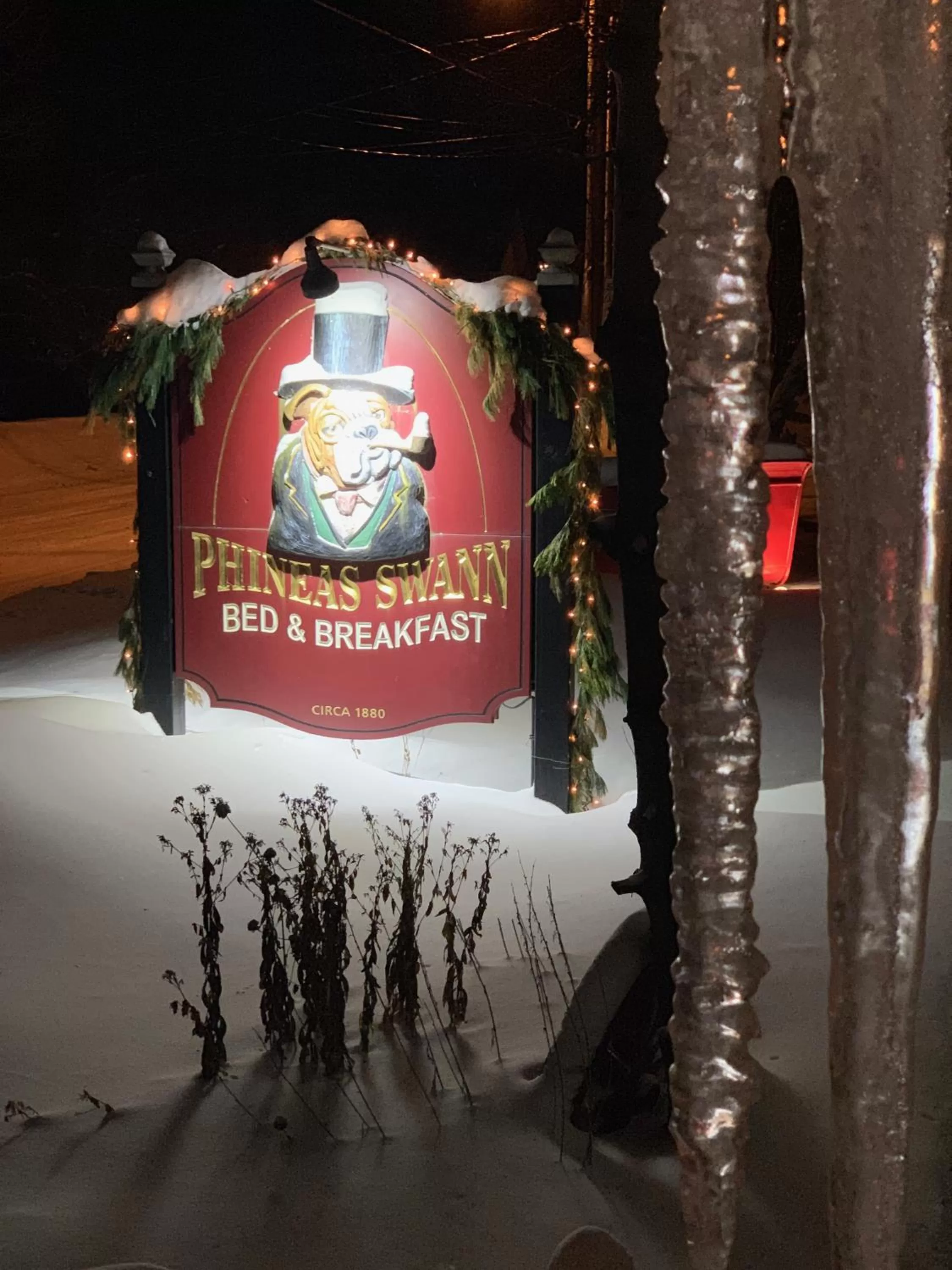 Night in Phineas Swann Inn & Spa