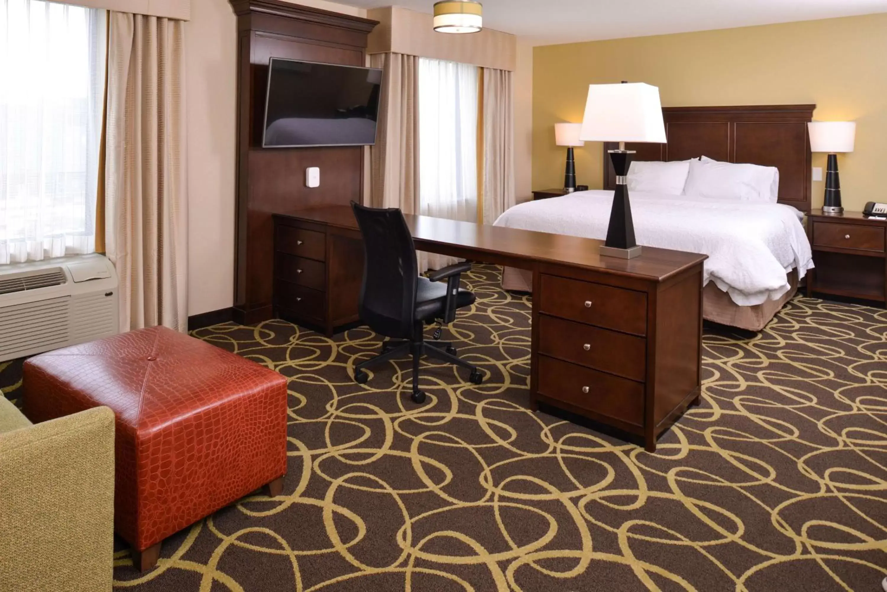 King Studio in Hampton Inn Omaha Midtown-Aksarben King Studio in Hampton Inn Omaha Midtown-Aksarben