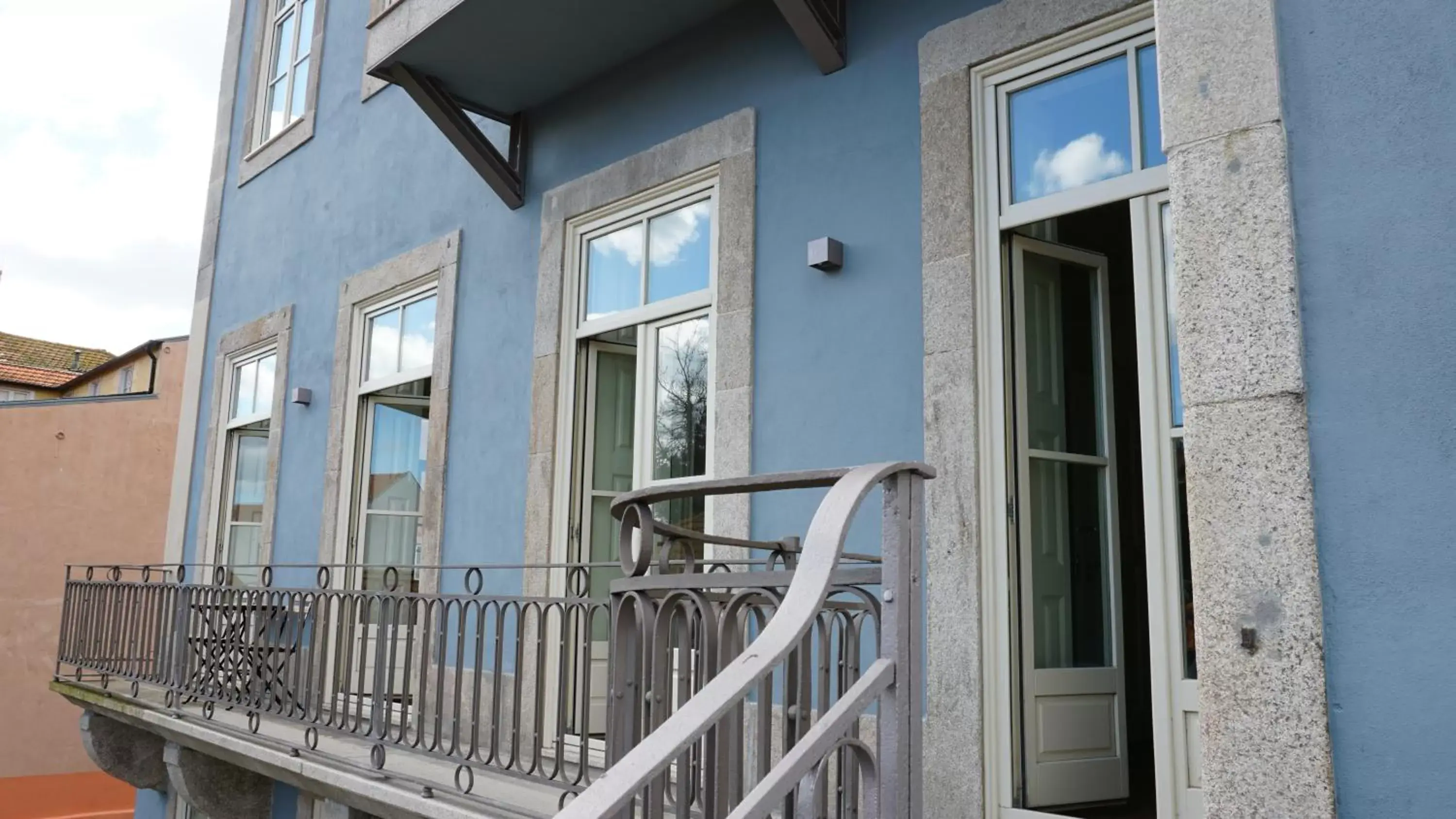 Balcony/Terrace, Property Building in Aparthotel Oporto Palace