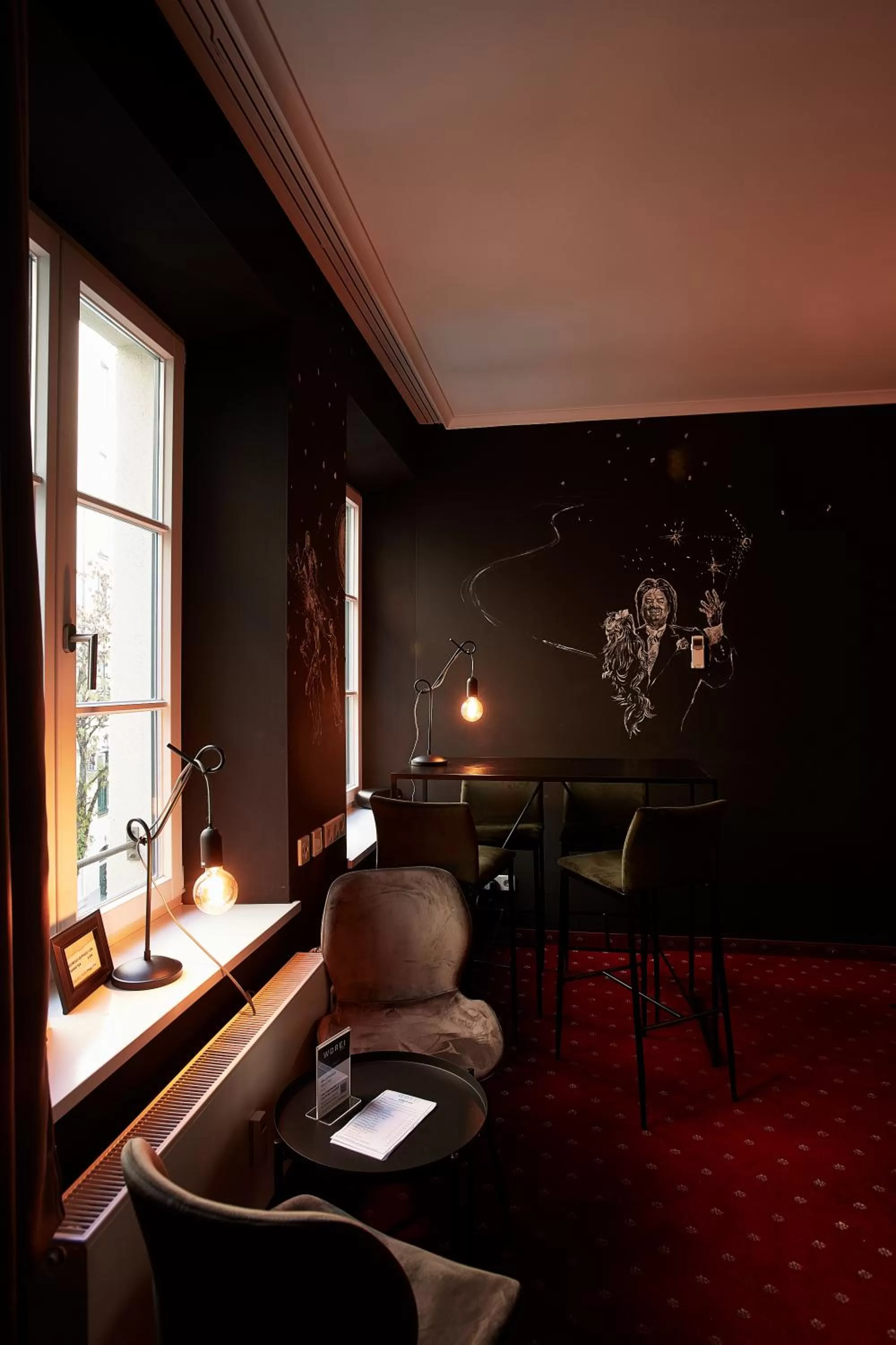 Lounge or bar in WDREI Hotel