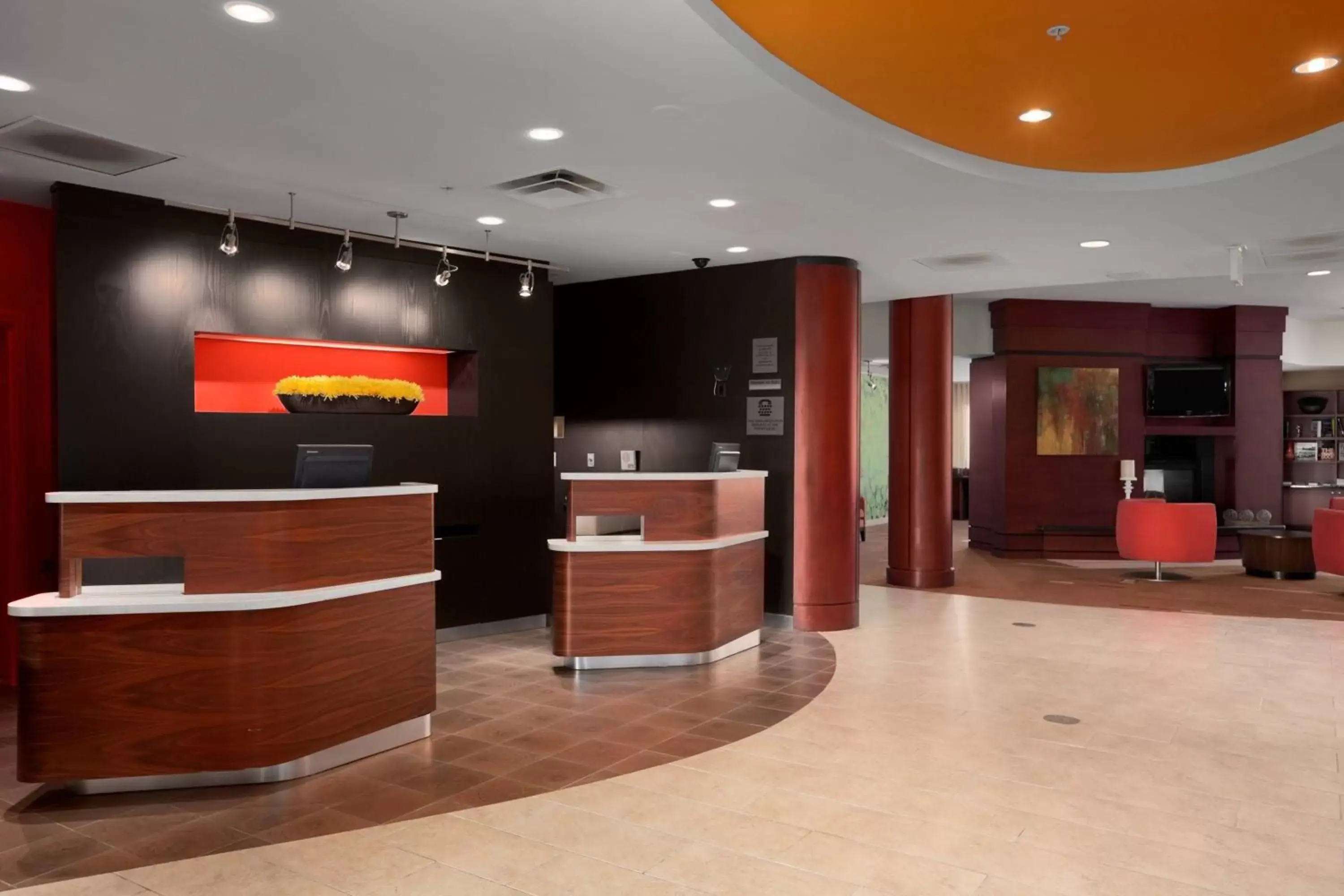 Lobby or reception, Lobby/Reception in Courtyard Wall at Monmouth Shores Corporate Park