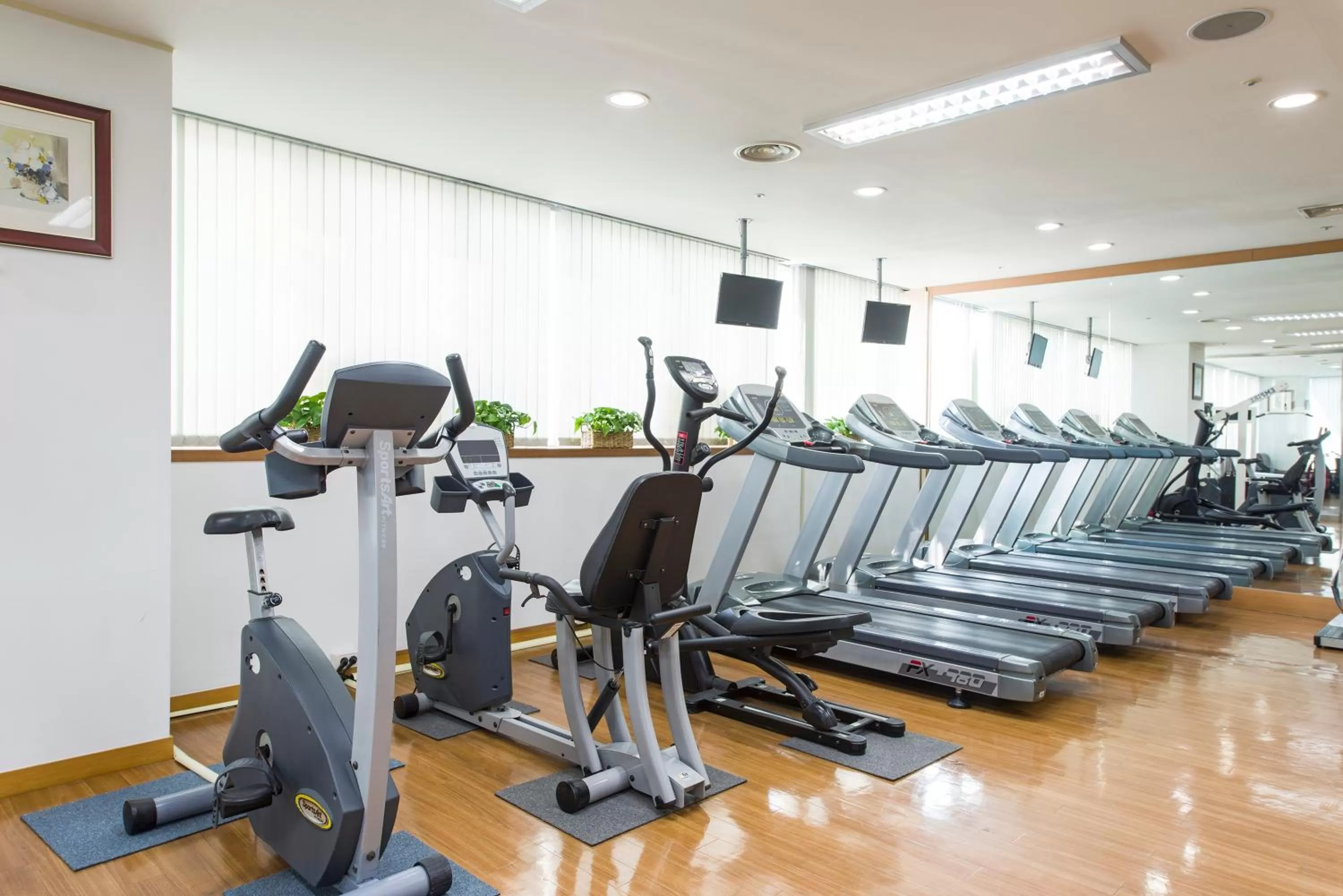 Fitness centre/facilities in Best Western Premier Incheon Airport Hotel