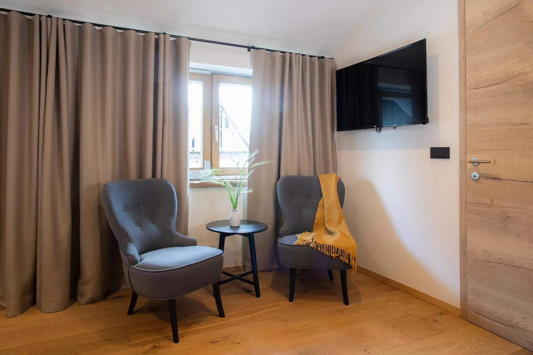 Seating area in House Troha - Rooms & Apartments