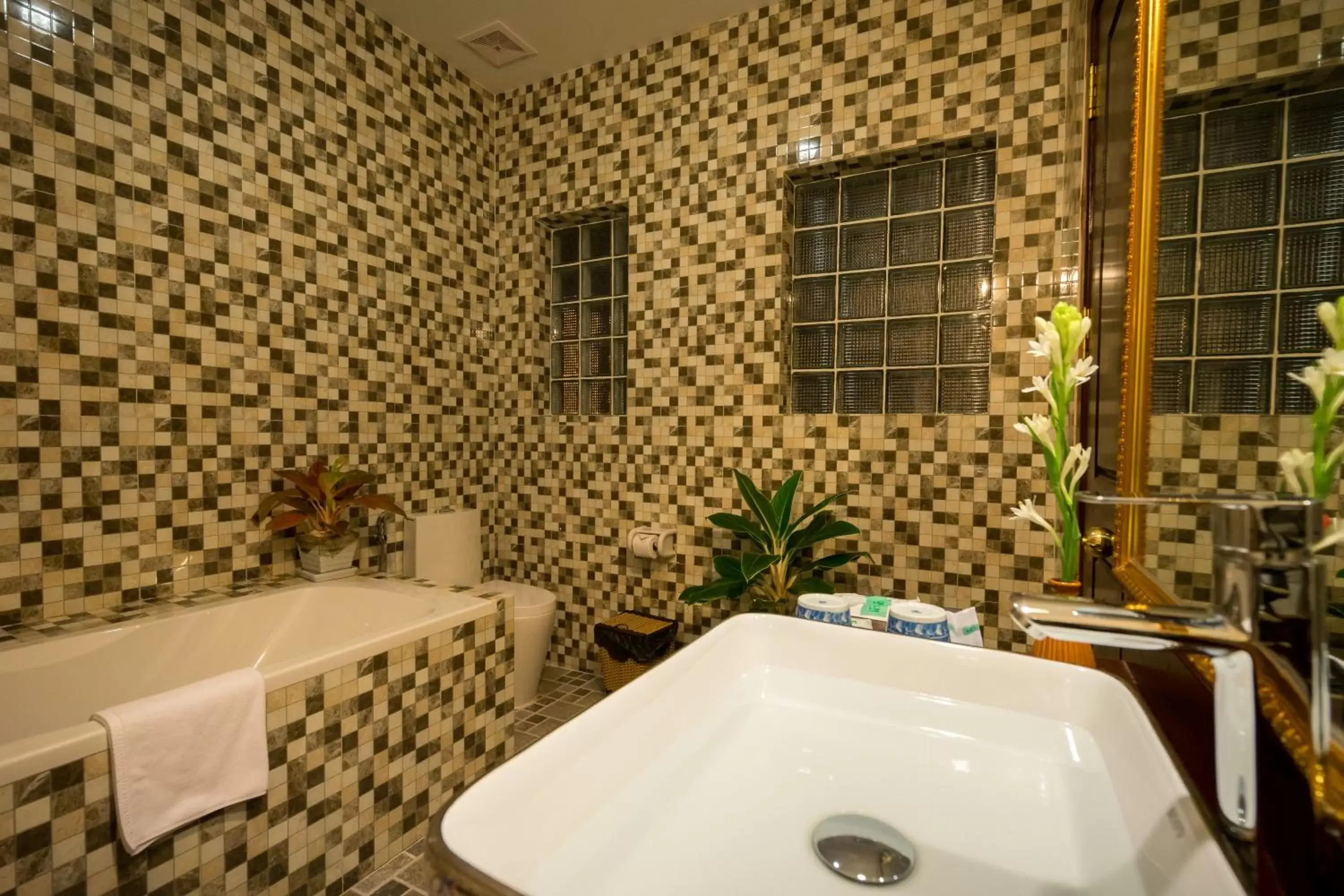 Bathroom in Beyond Yangon Inn