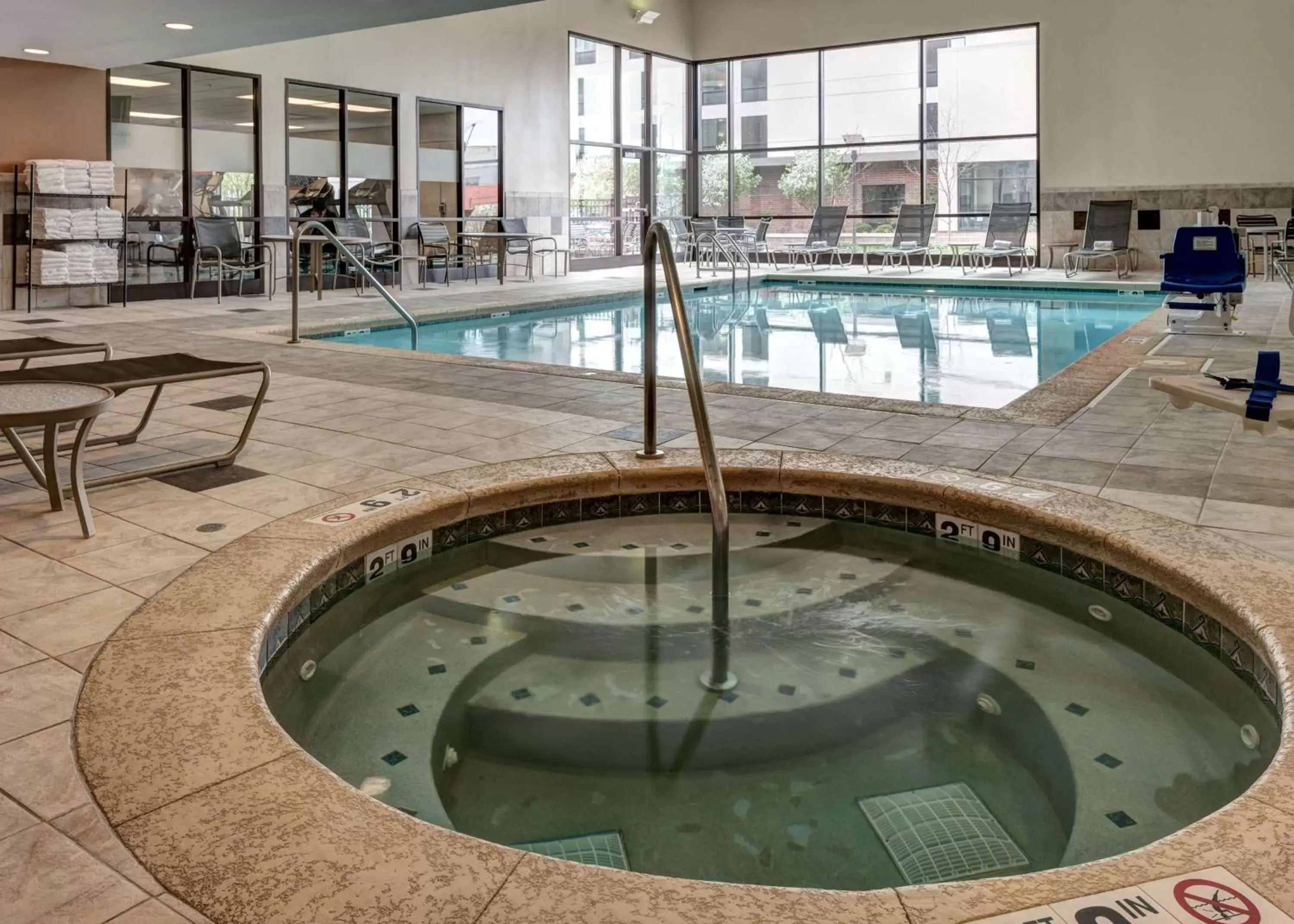Pool view, Swimming Pool in Hampton Inn & Suites Omaha-Downtown