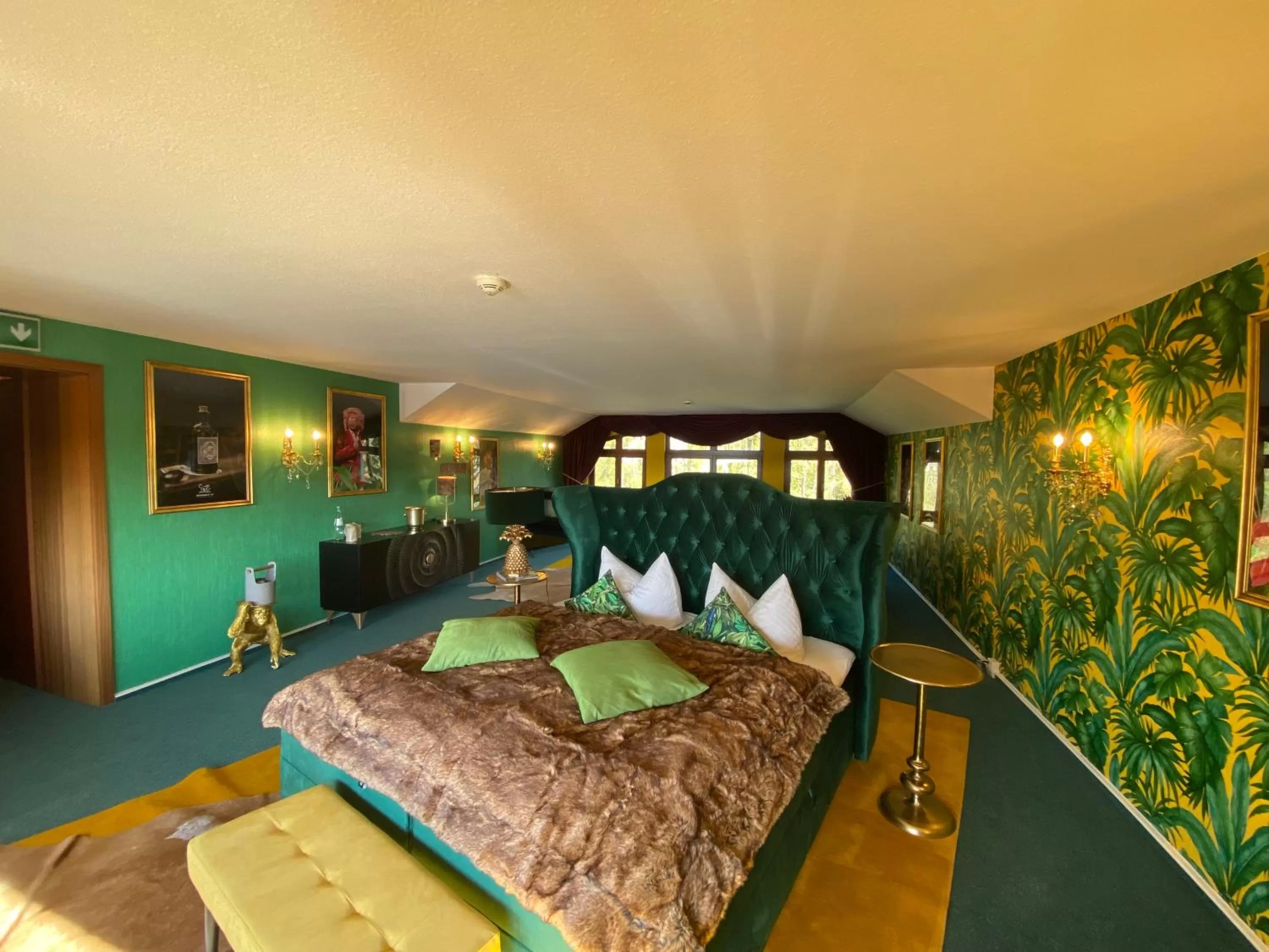 Photo of the whole room, Bed in Riverdam Boutique Hotel