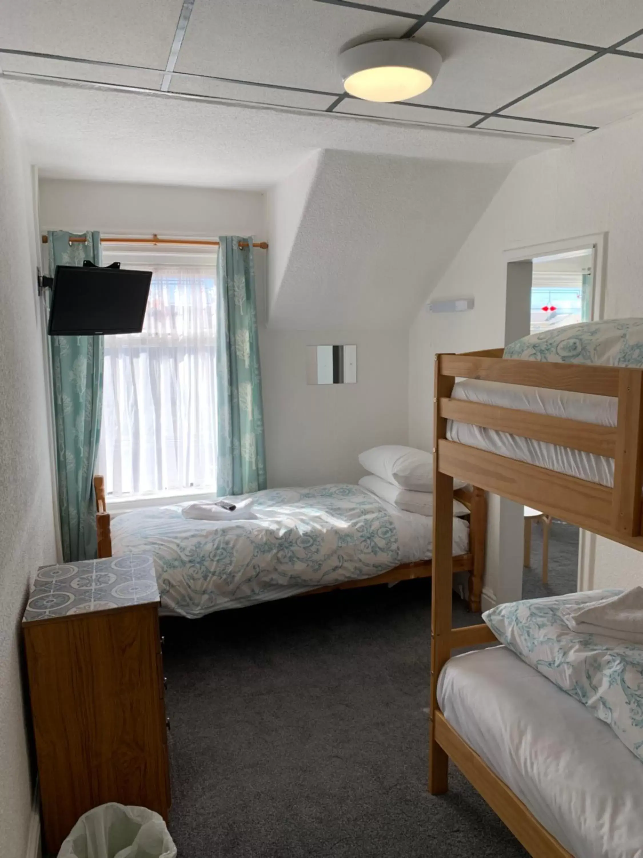 Bedroom in Danescourt Lodge